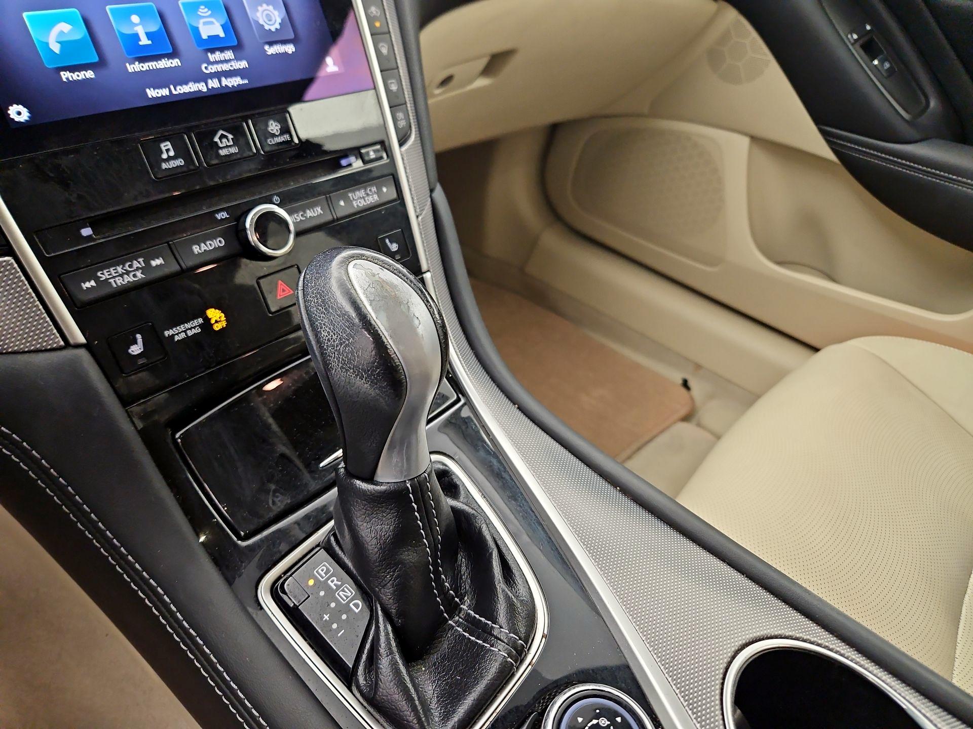 Thumbnail: 2015 INFINITI Q50 - 16