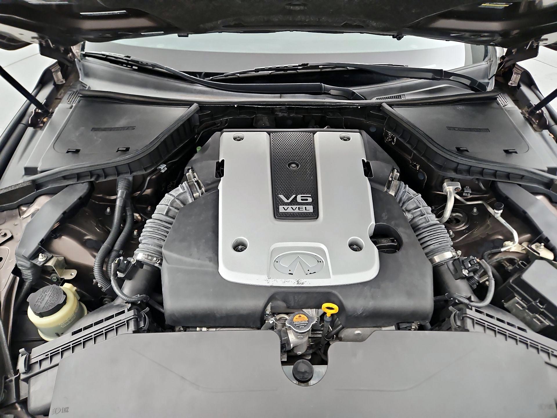 Thumbnail: 2015 INFINITI Q50 - 19