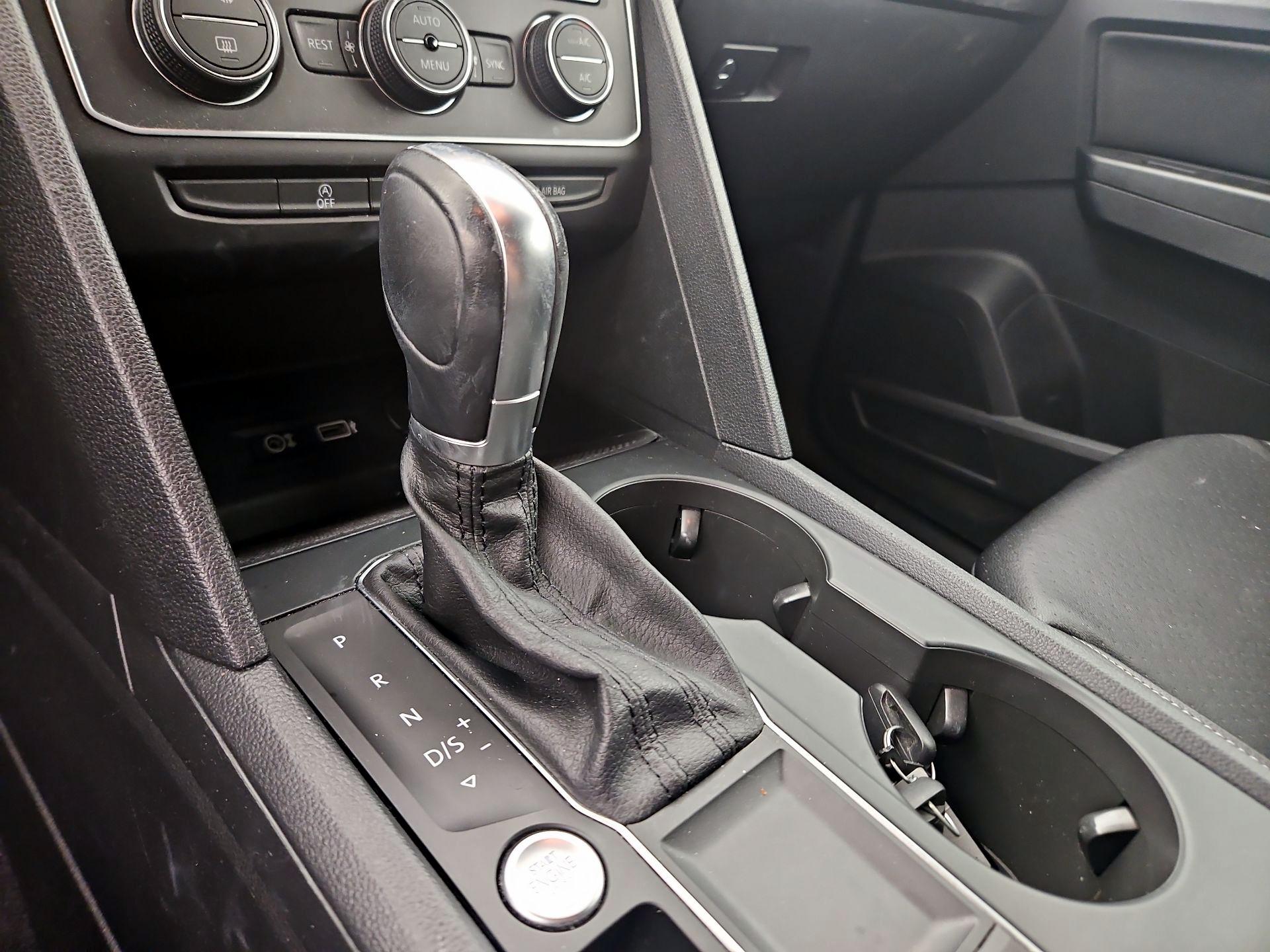 Thumbnail: 2019 Volkswagen Atlas - 17