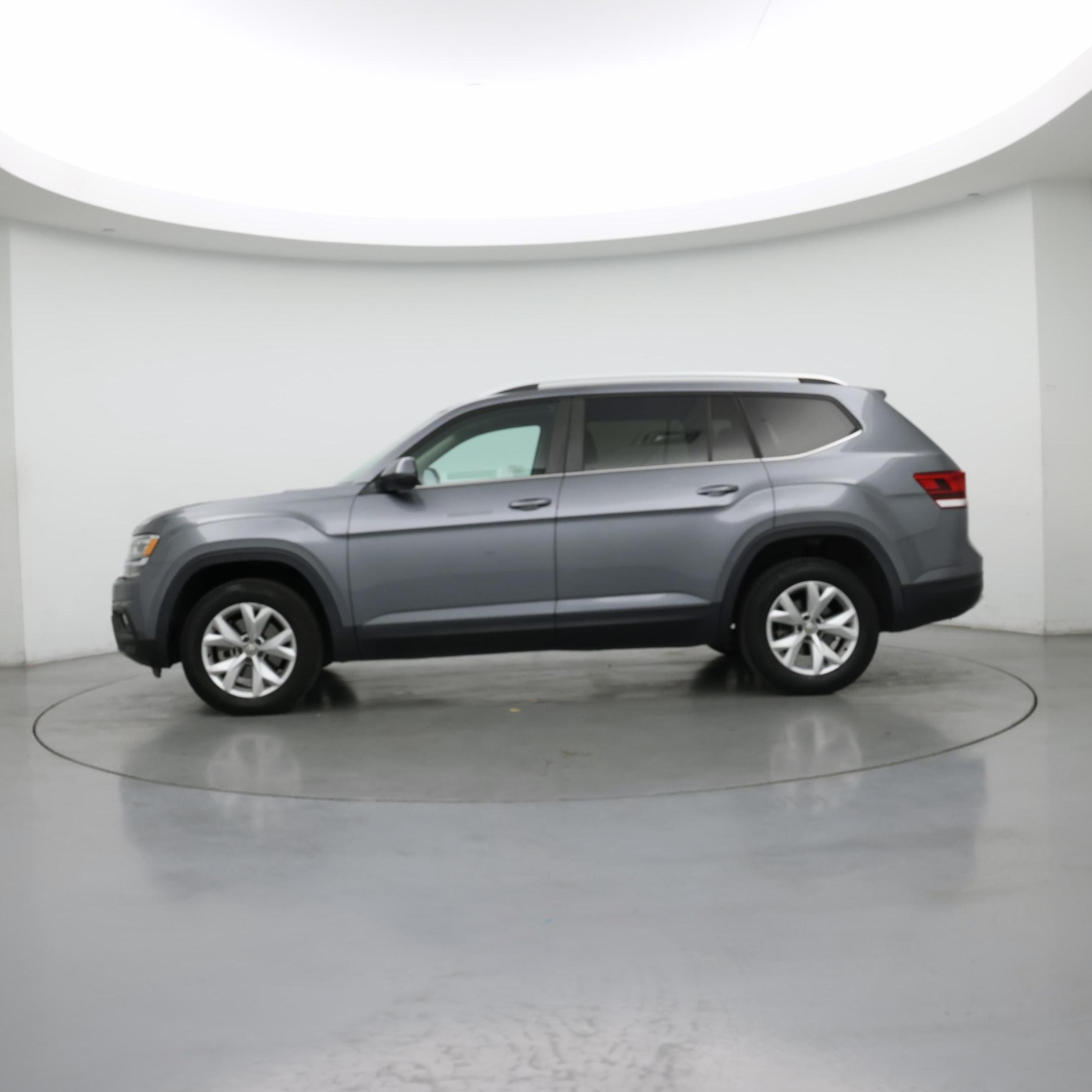 Thumbnail: 2019 Volkswagen Atlas - 3