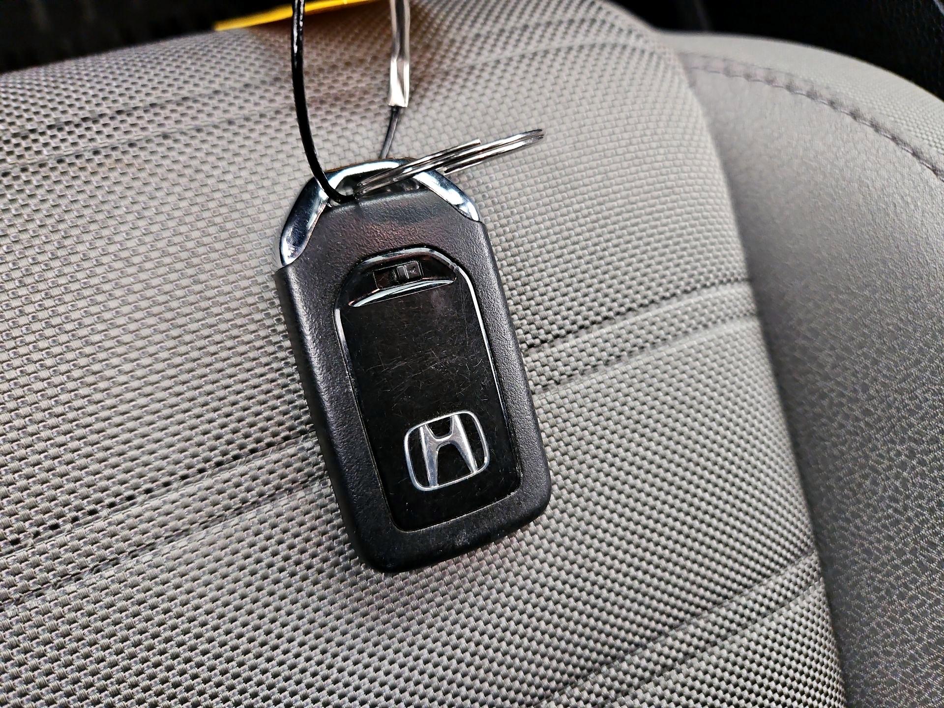 Thumbnail: 2021 Honda CR-V - 20