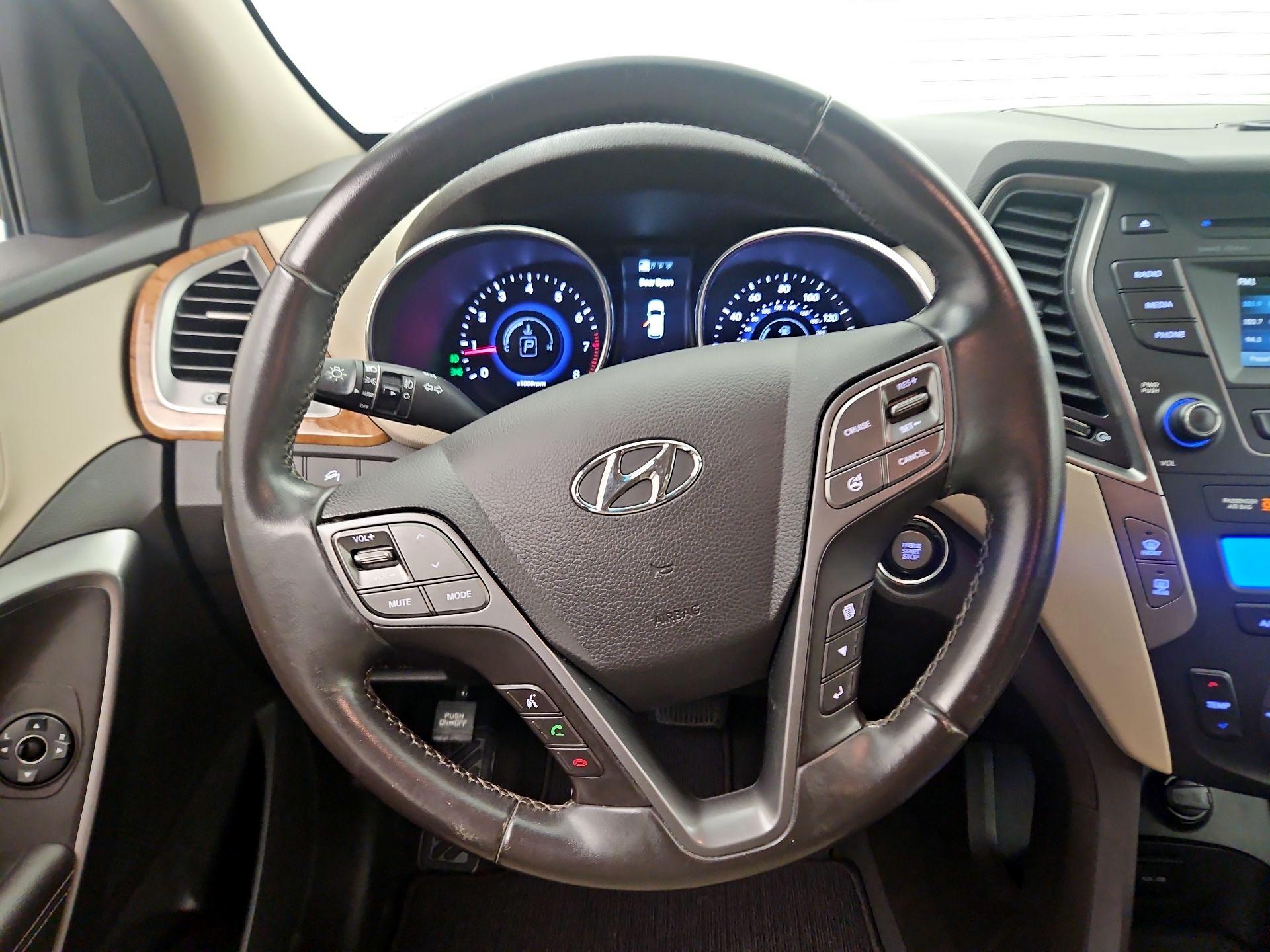 Thumbnail: 2014 Hyundai Santa Fe - 10