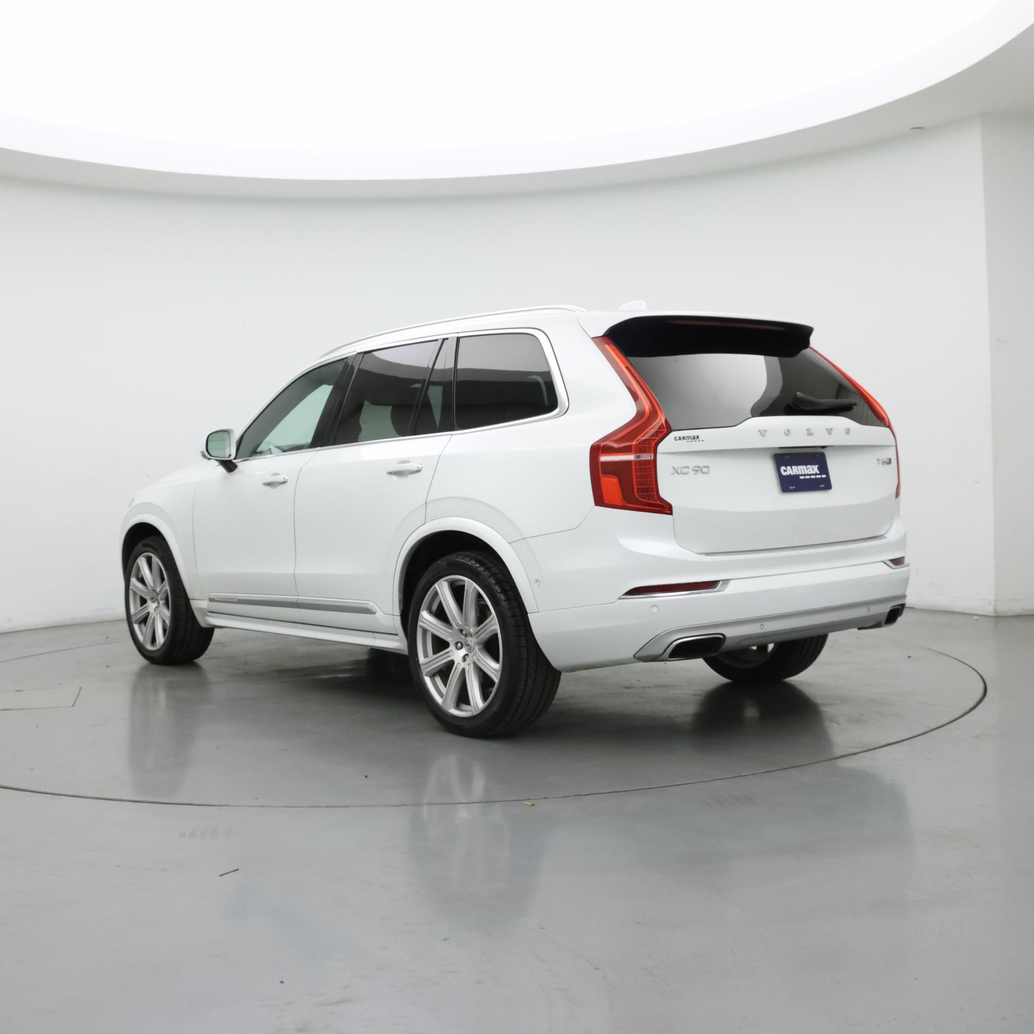 Thumbnail: 2019 Volvo XC90 - 2