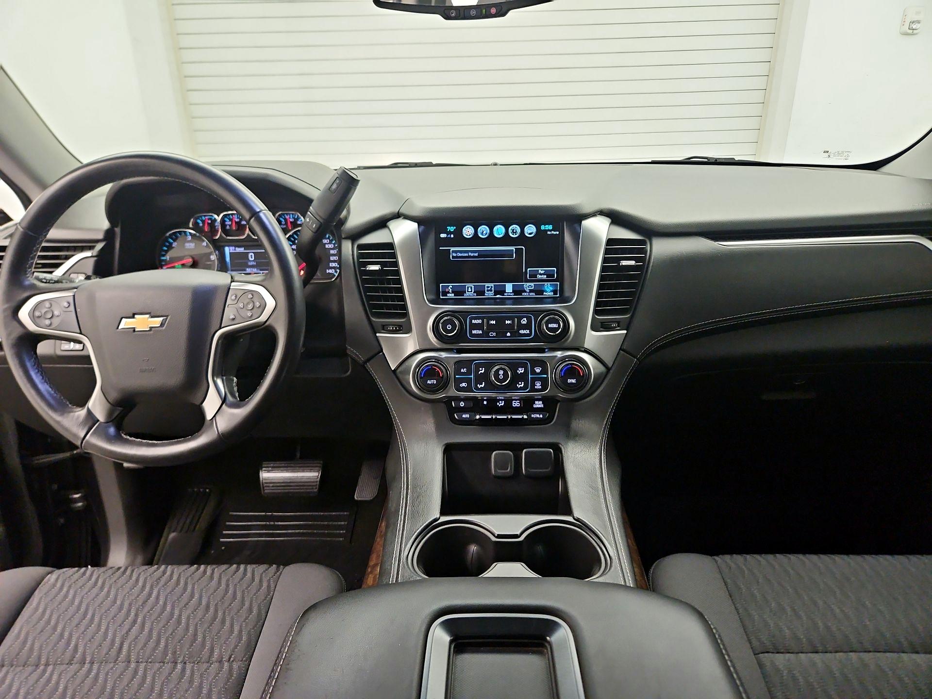 Thumbnail: 2017 Chevrolet Suburban - 9