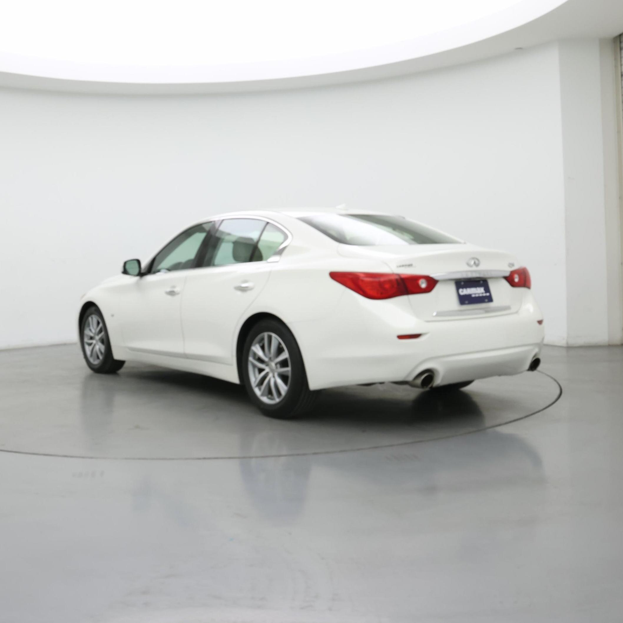 Thumbnail: 2015 INFINITI Q50 - 2