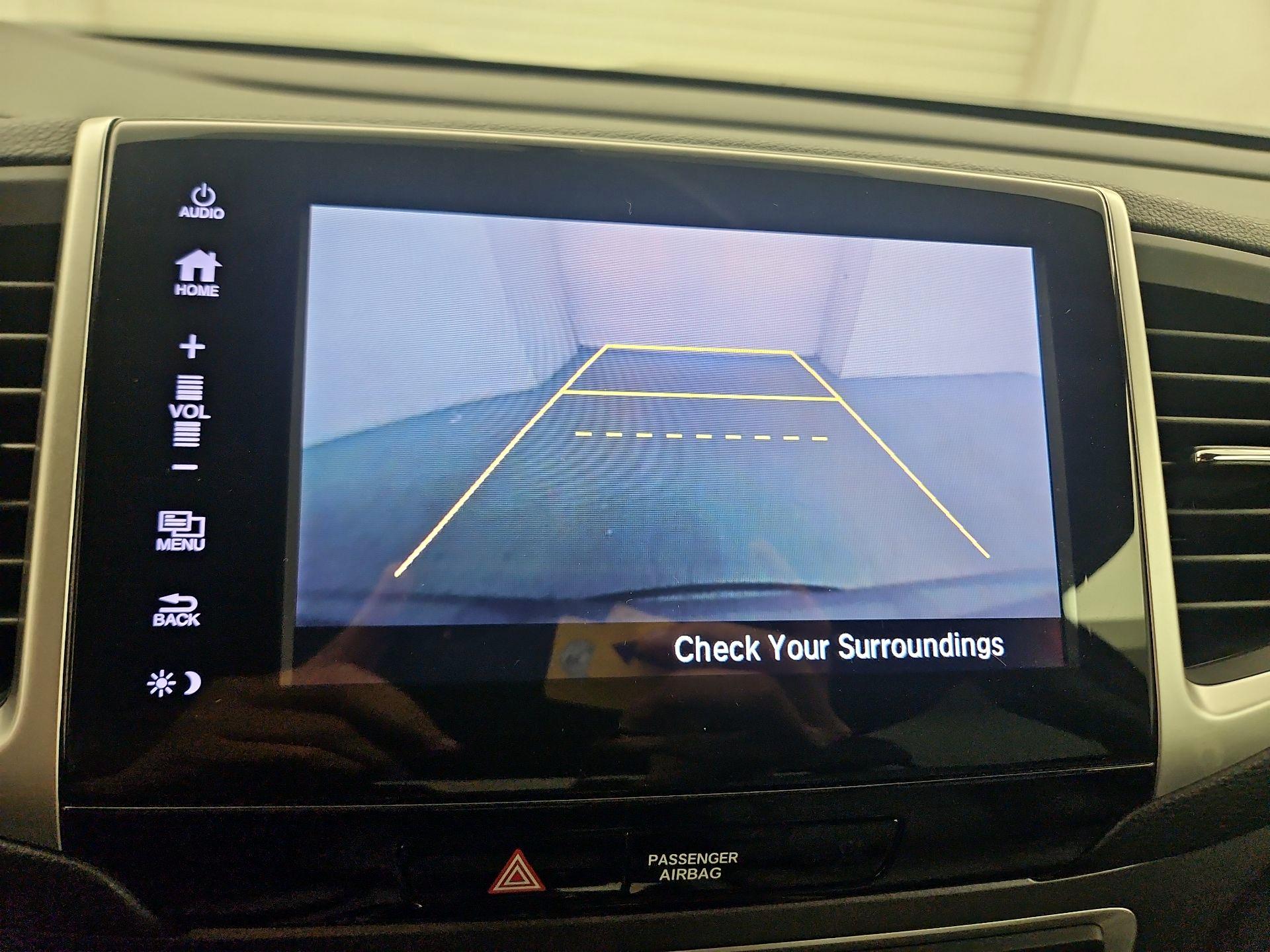 Thumbnail: 2018 Honda Pilot - 14