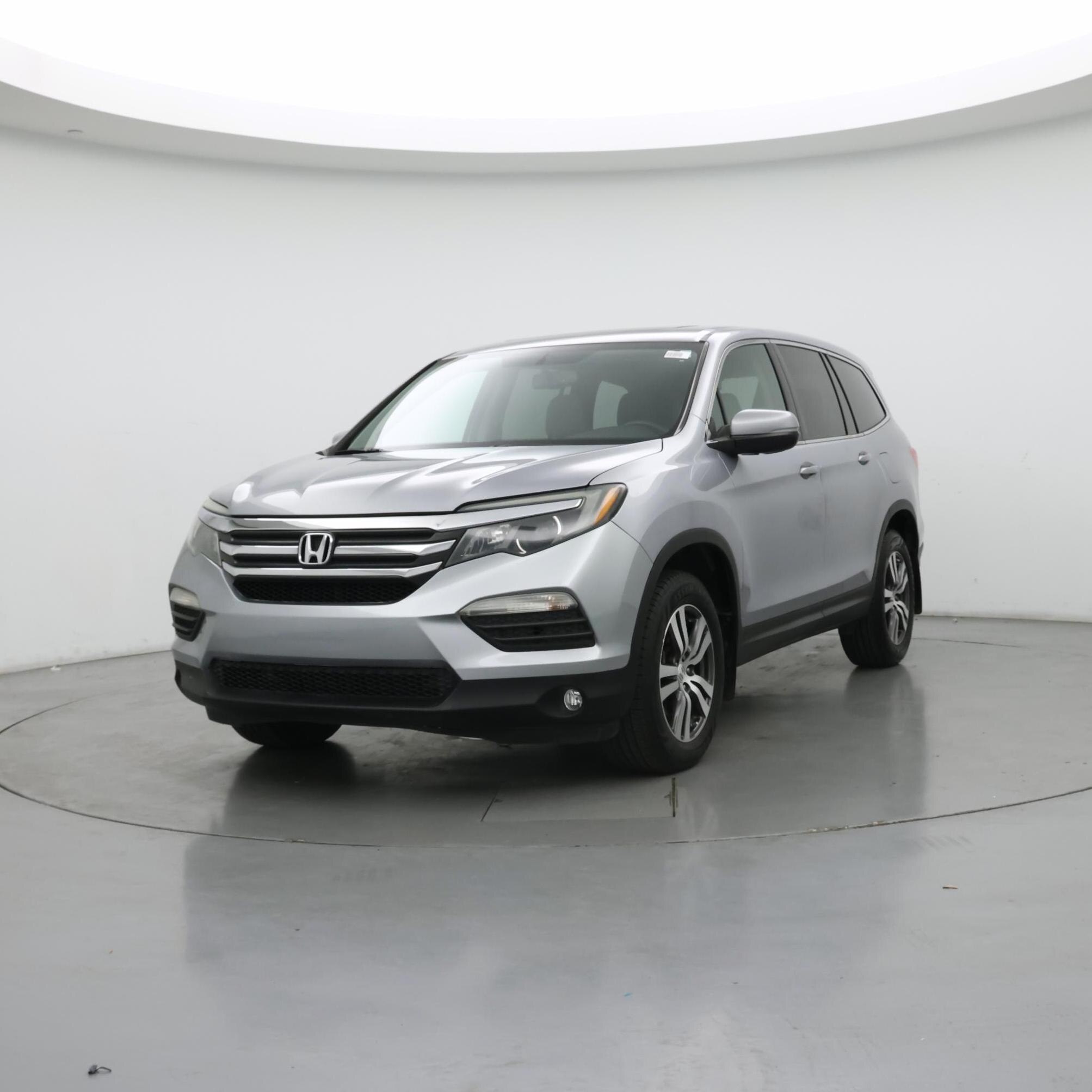 Thumbnail: 2018 Honda Pilot - 4