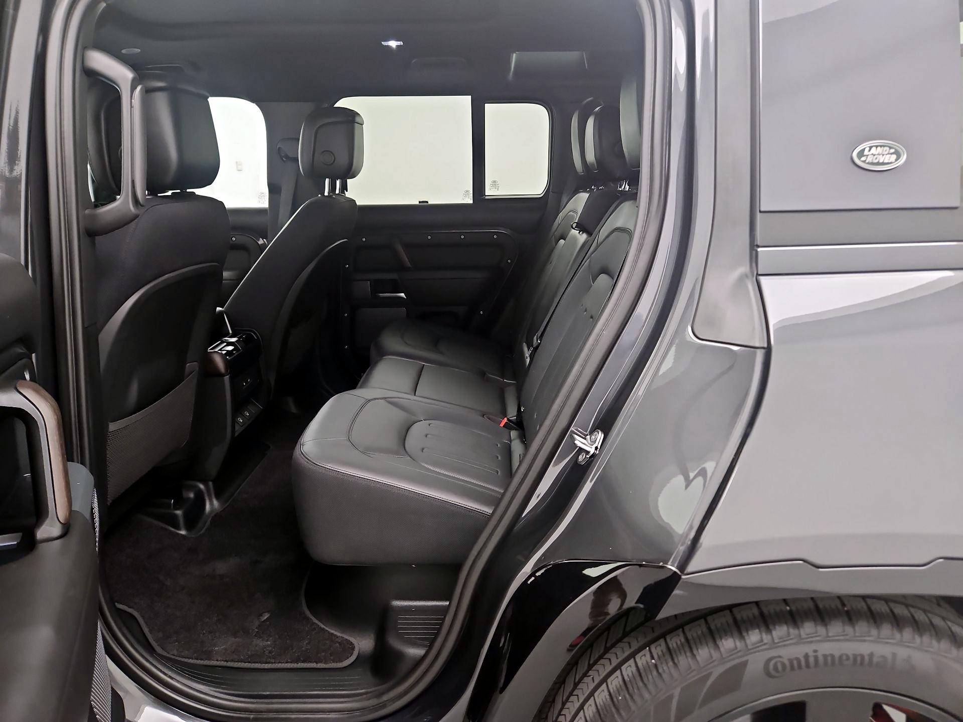 Thumbnail: 2023 Land Rover Defender - 19