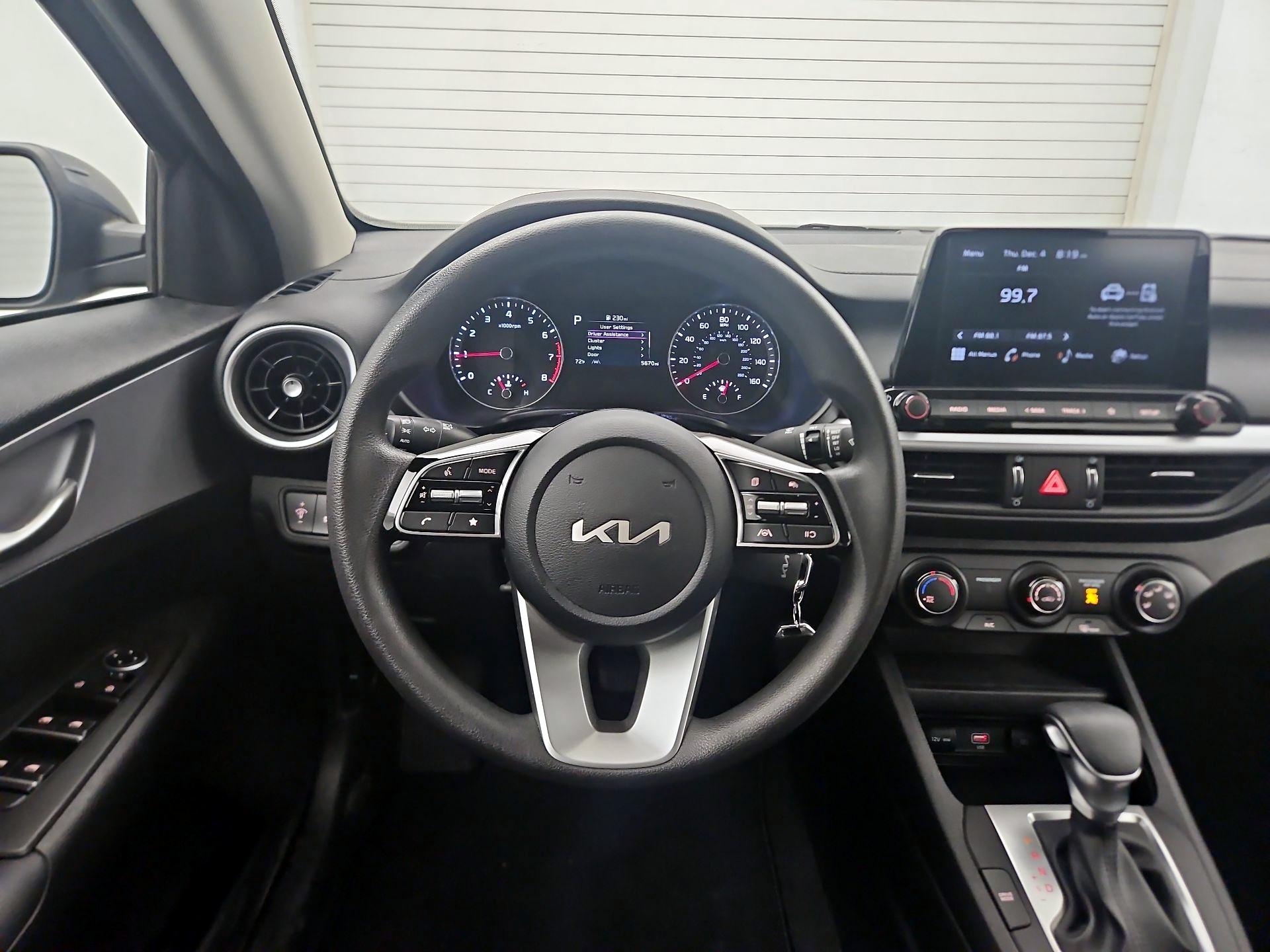 Thumbnail: 2024 Kia Forte - 10