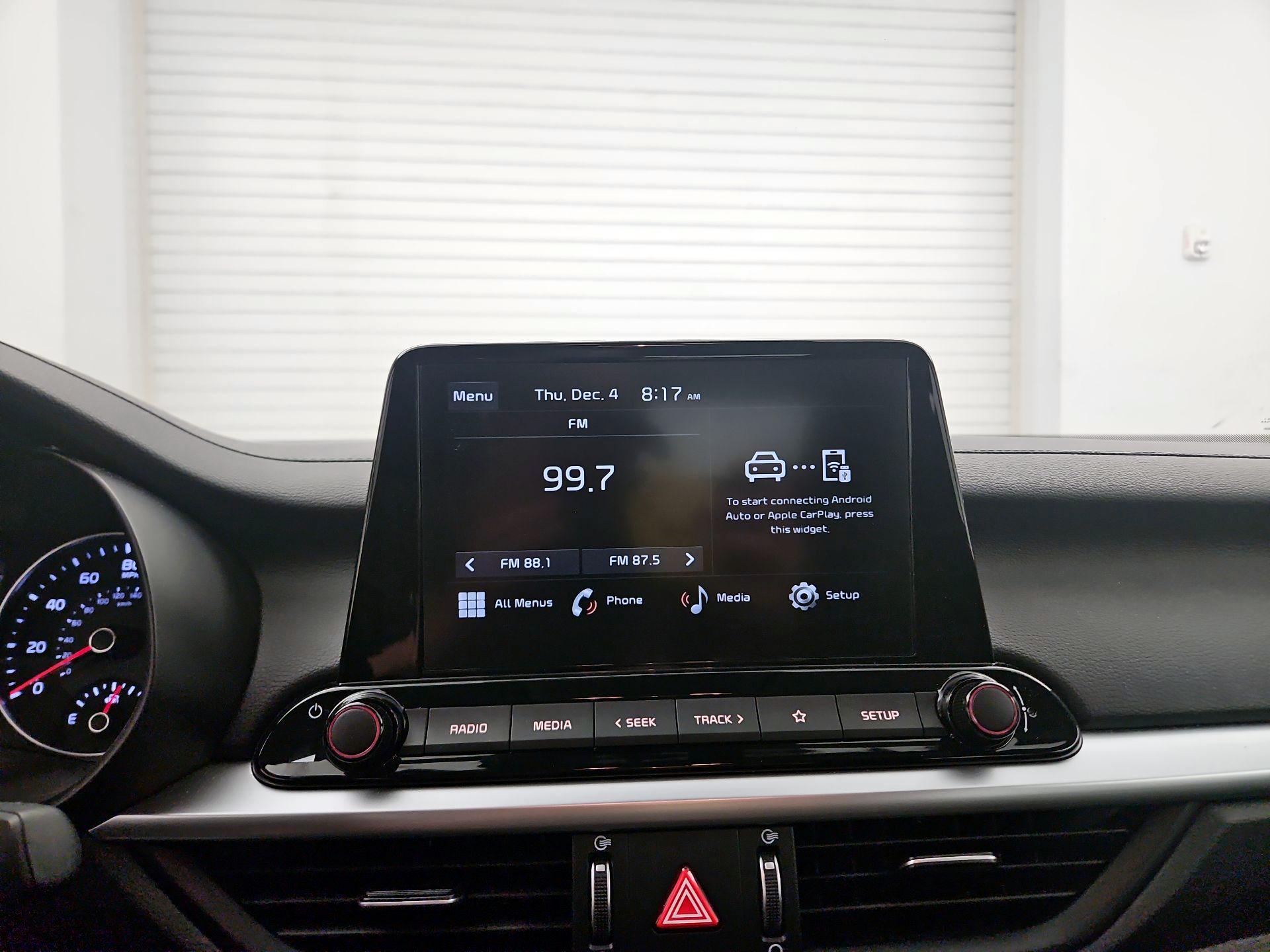 Thumbnail: 2024 Kia Forte - 15