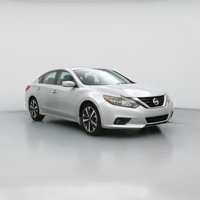 2016 Nissan Altima SR