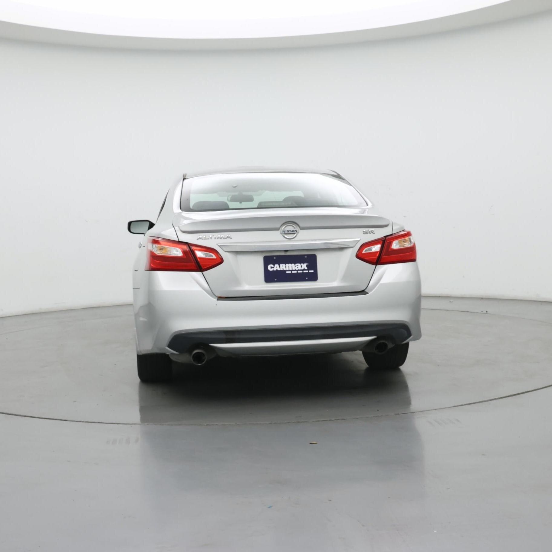 Thumbnail: 2016 Nissan Altima - 6