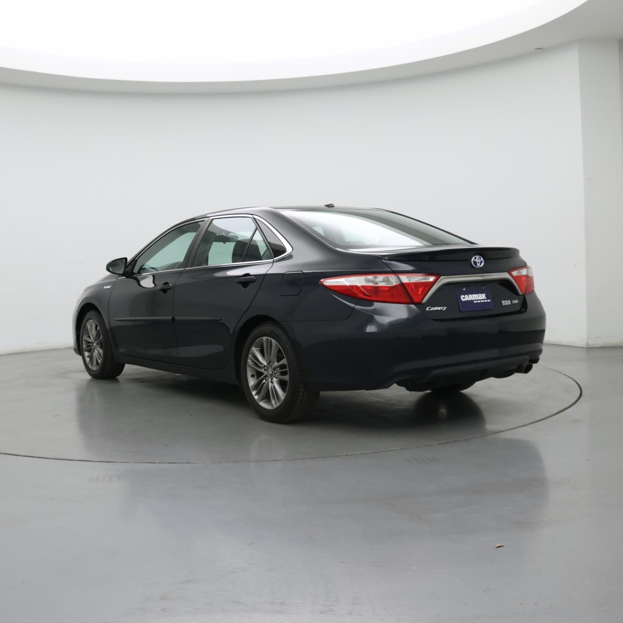 Thumbnail: 2017 Toyota Camry - 2