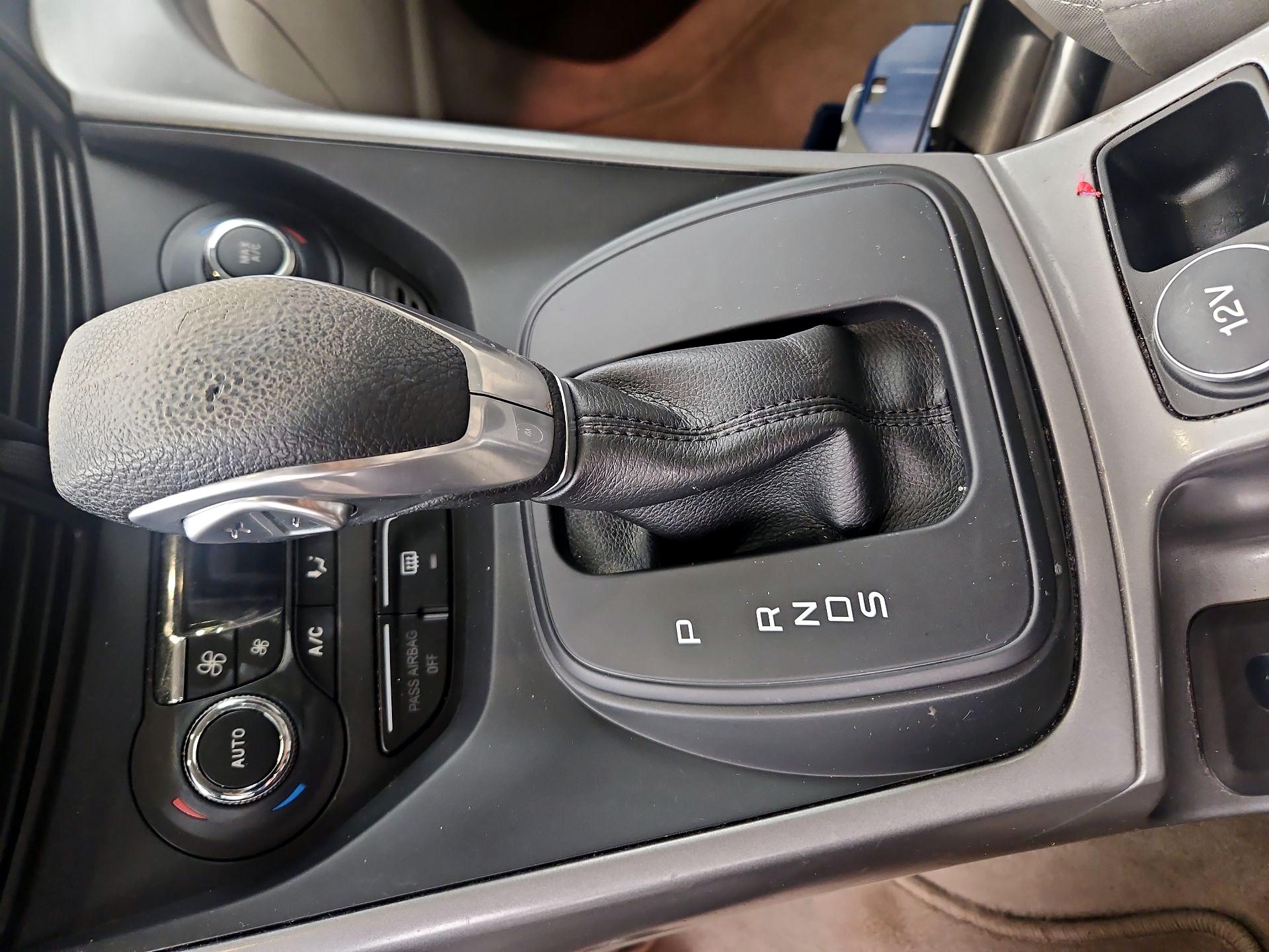 Thumbnail: 2016 Ford Escape - 17