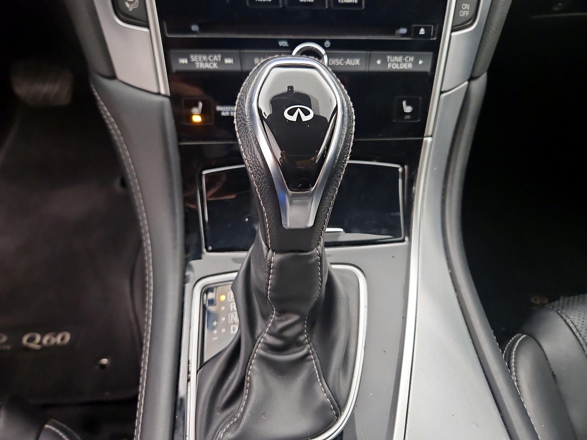 Thumbnail: 2017 INFINITI Q60 - 18