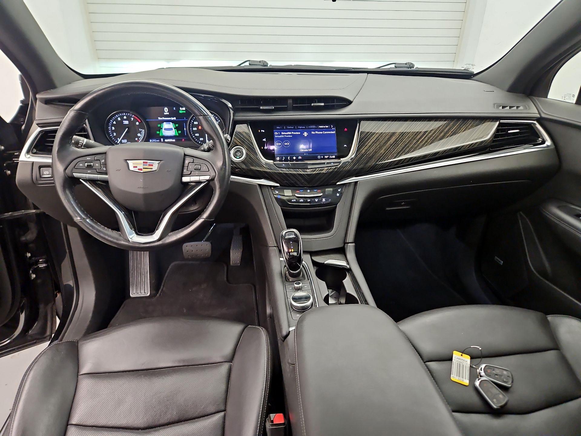 Thumbnail: 2022 Cadillac XT6 - 9