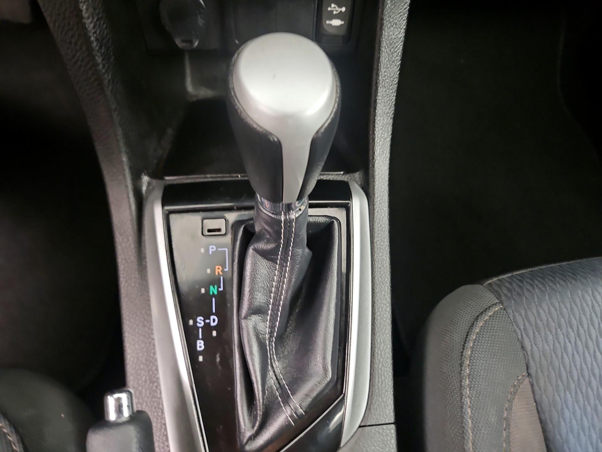 Thumbnail: 2017 Toyota Corolla - 17