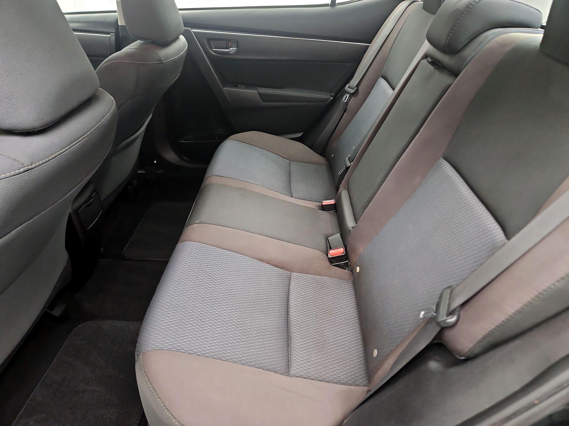 Thumbnail: 2017 Toyota Corolla - 19