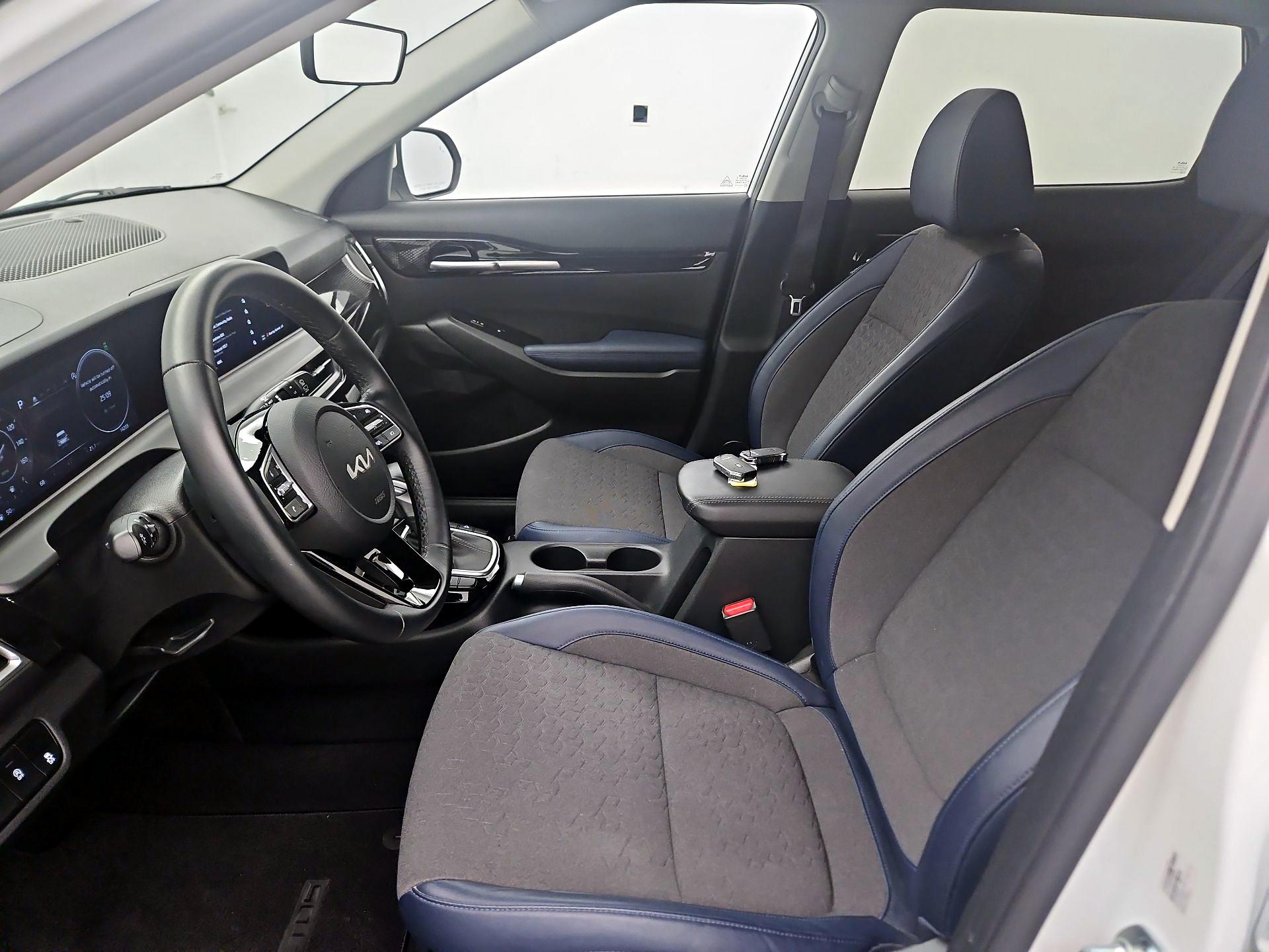 Thumbnail: 2024 Kia Seltos - 11