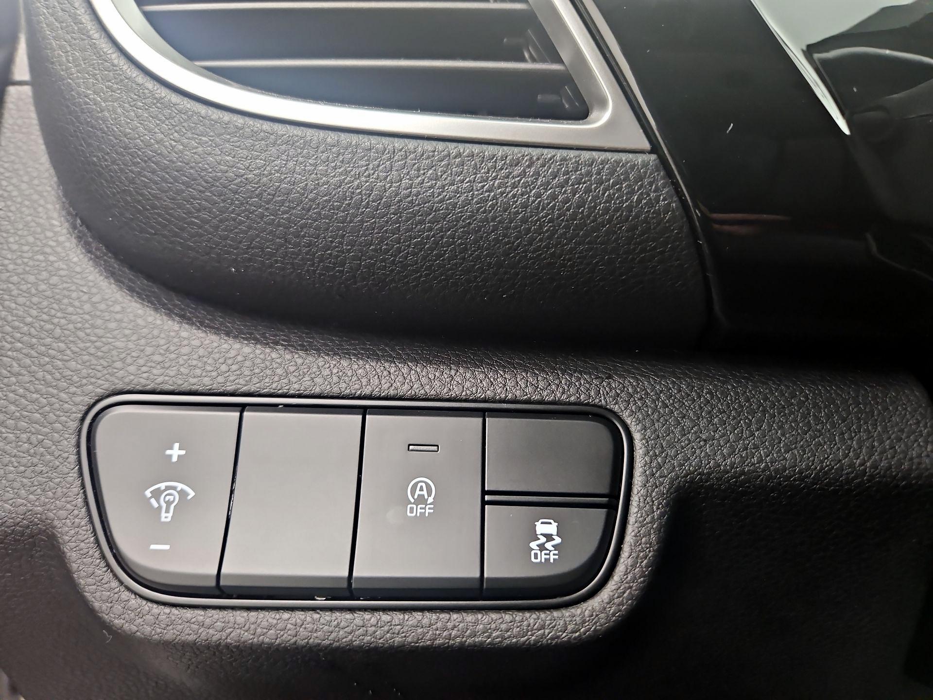 Thumbnail: 2024 Kia Seltos - 13