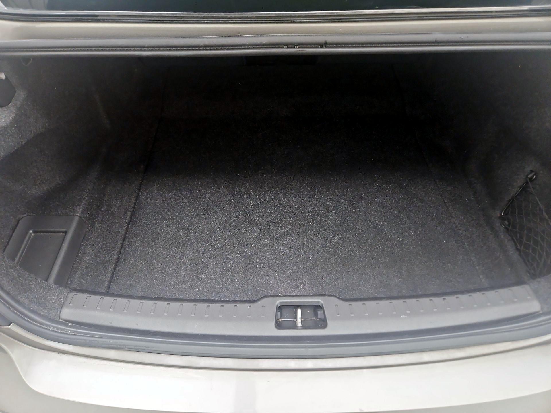 Thumbnail: 2019 Volvo S60 - 20