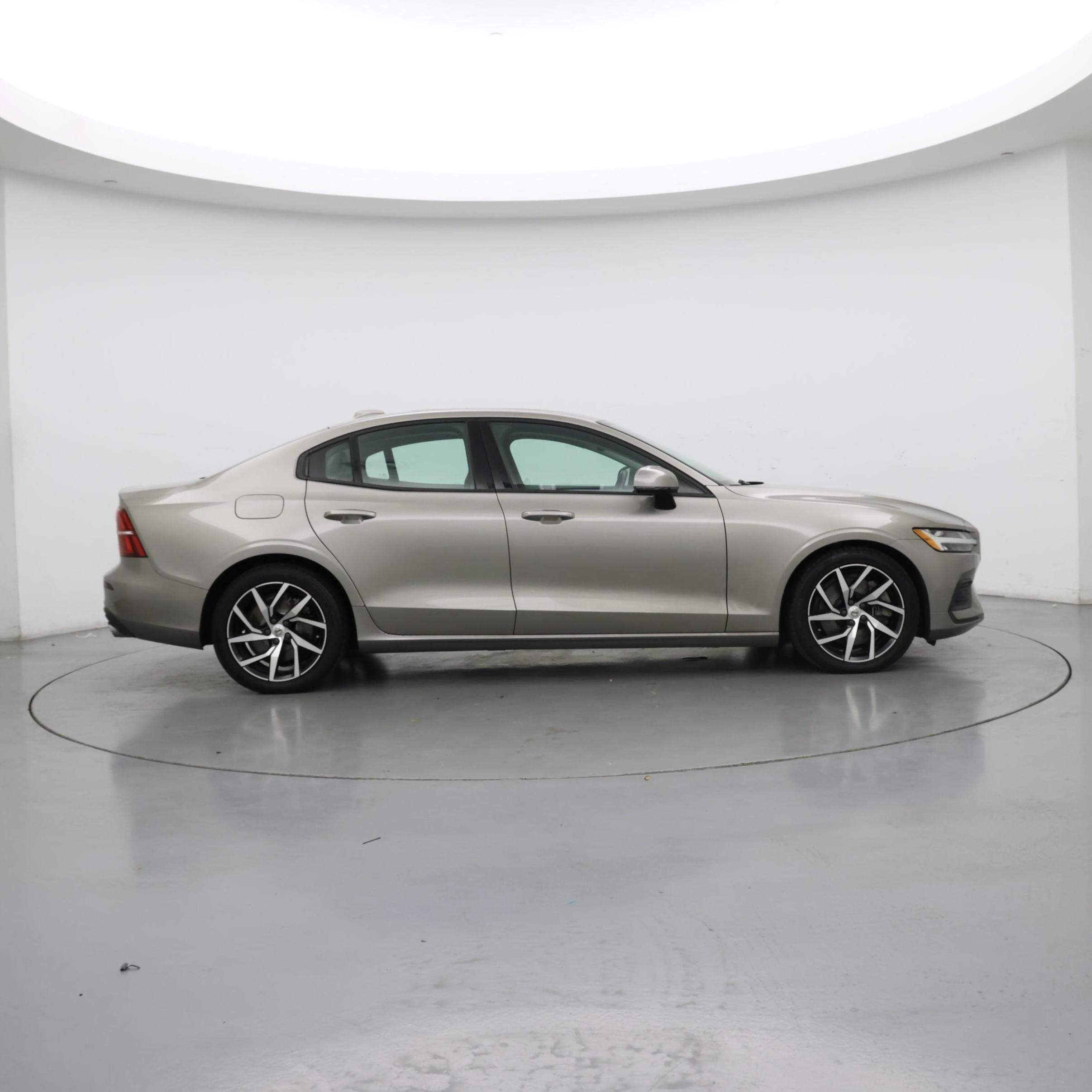 Thumbnail: 2019 Volvo S60 - 7