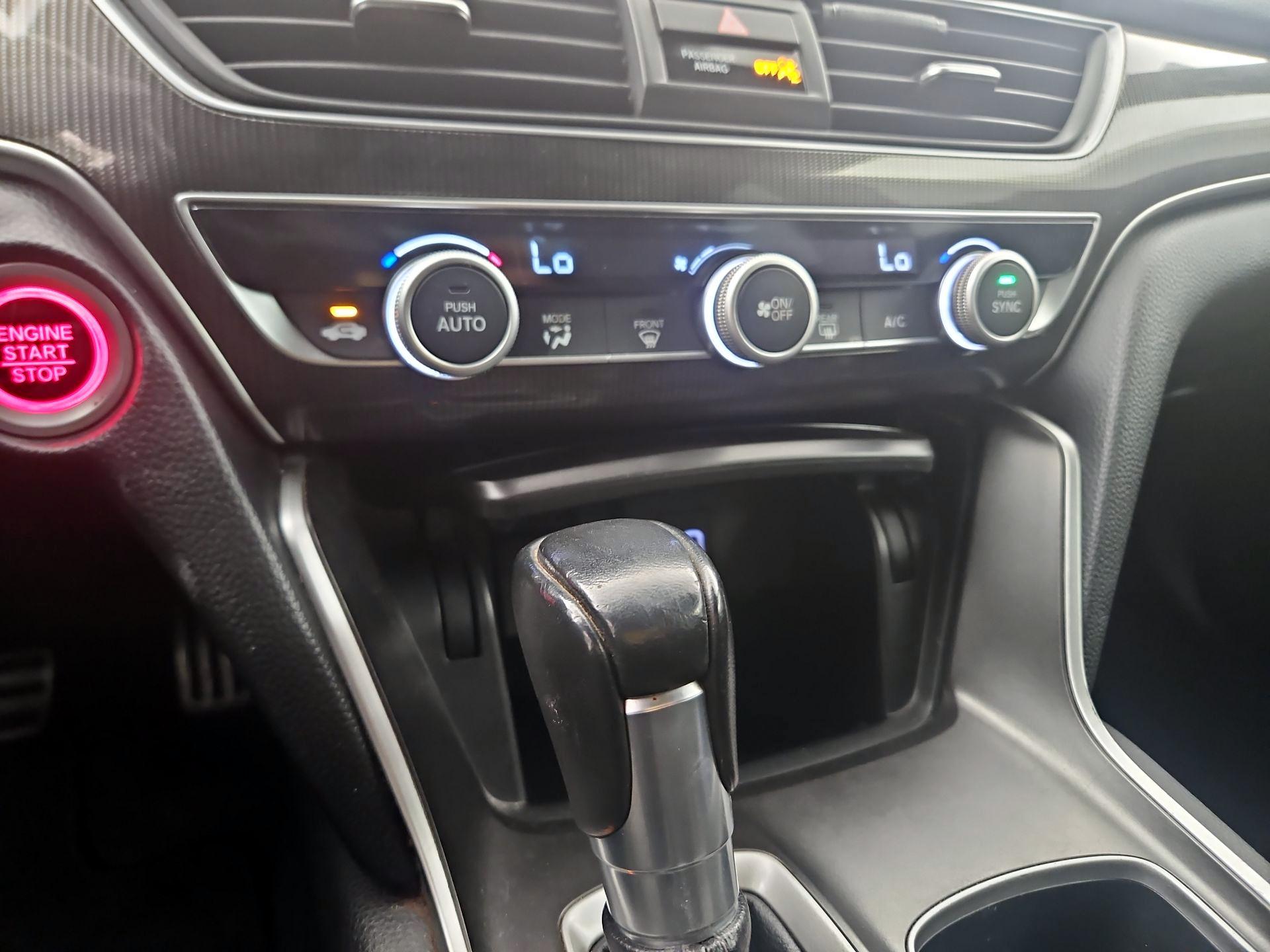 Thumbnail: 2018 Honda Accord - 14