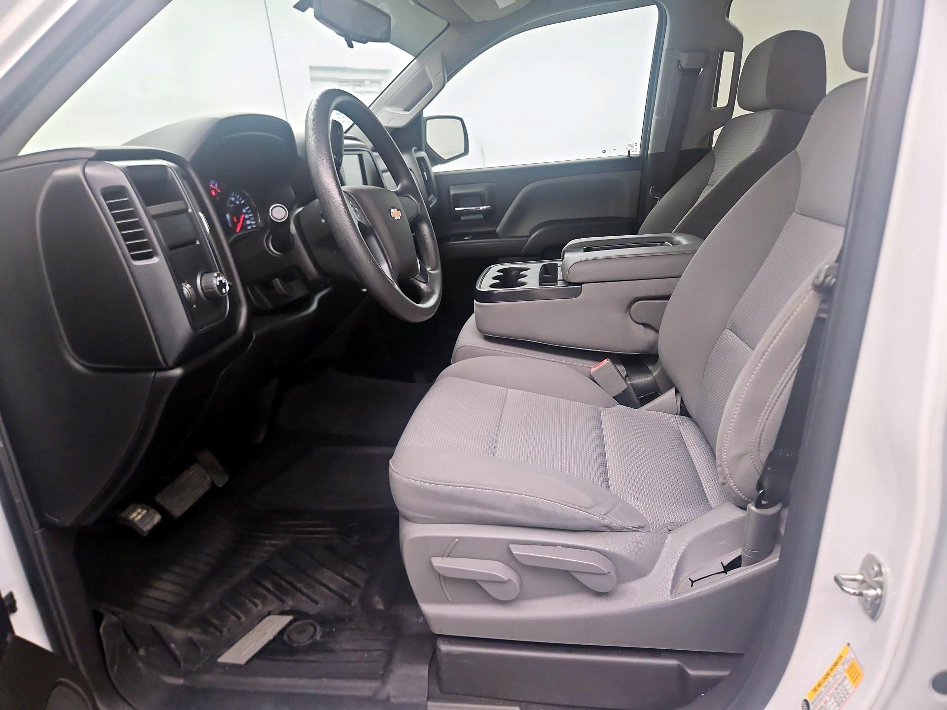 Thumbnail: 2018 Chevrolet Silverado 1500 - 11