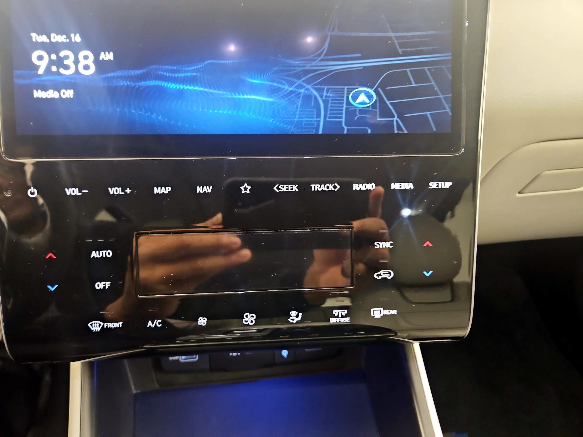 Thumbnail: 2024 Hyundai Tucson - 16