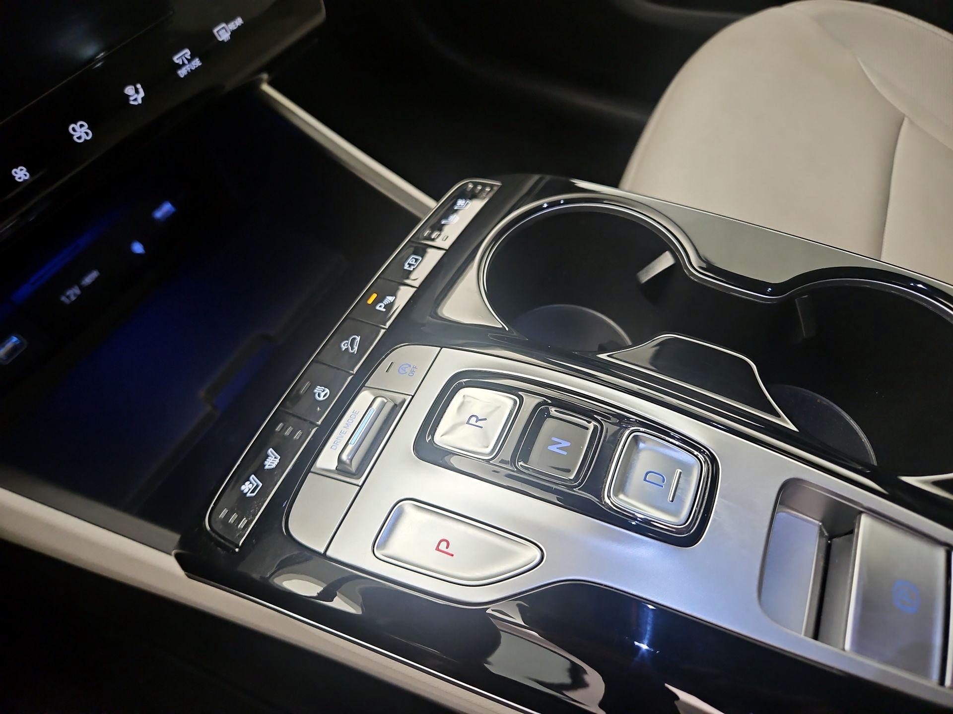 Thumbnail: 2024 Hyundai Tucson - 17