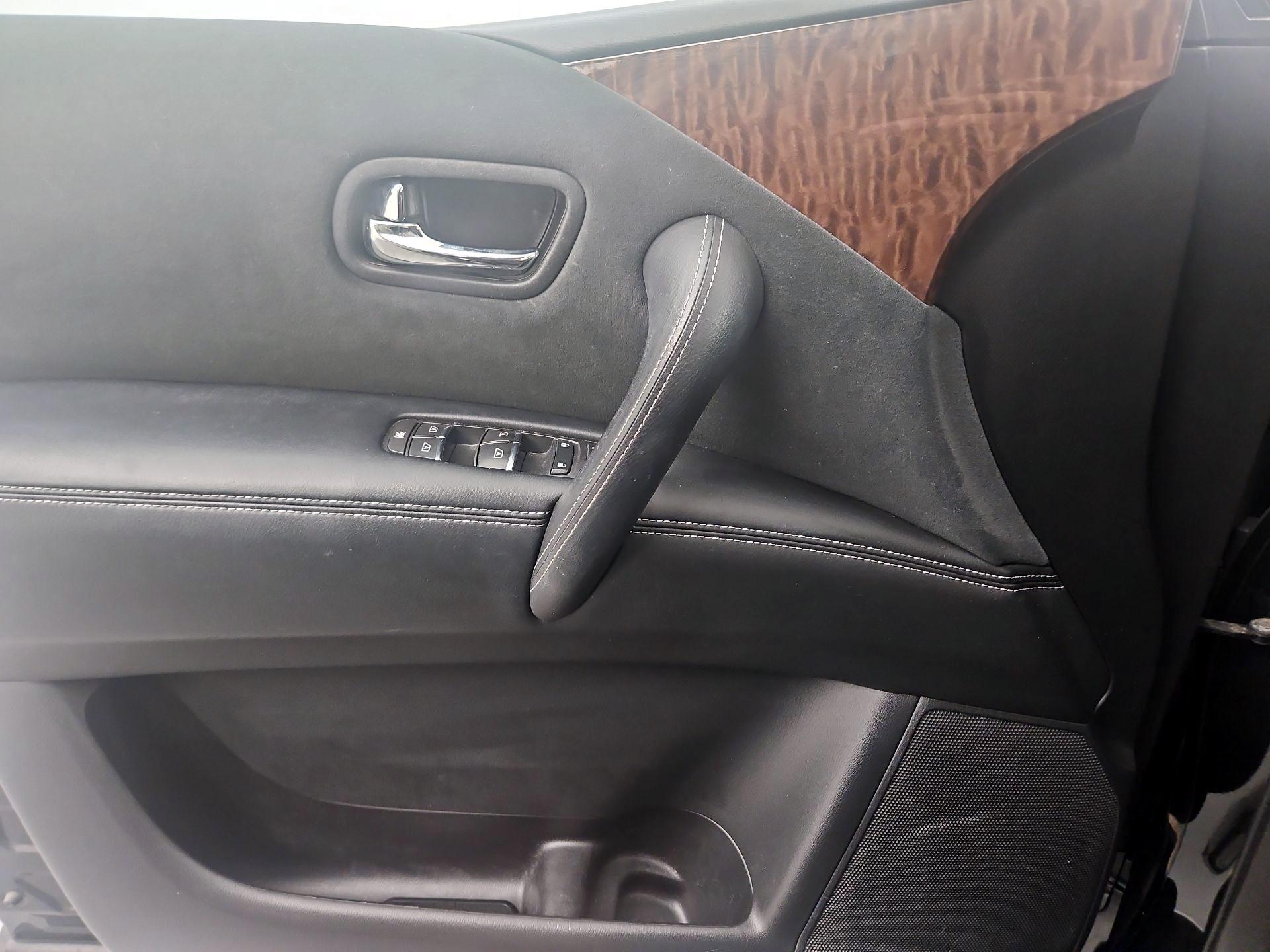 Thumbnail: 2017 Nissan Armada - 12