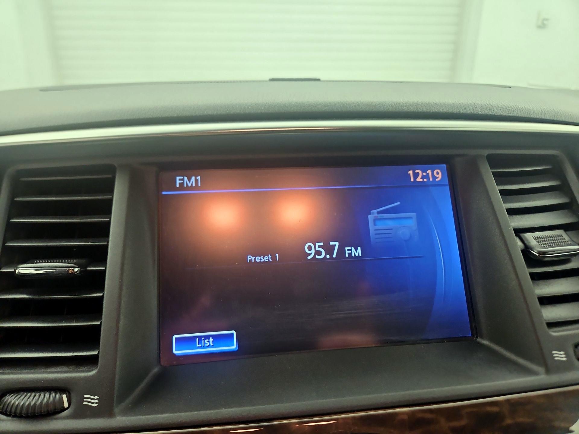 Thumbnail: 2017 Nissan Armada - 15