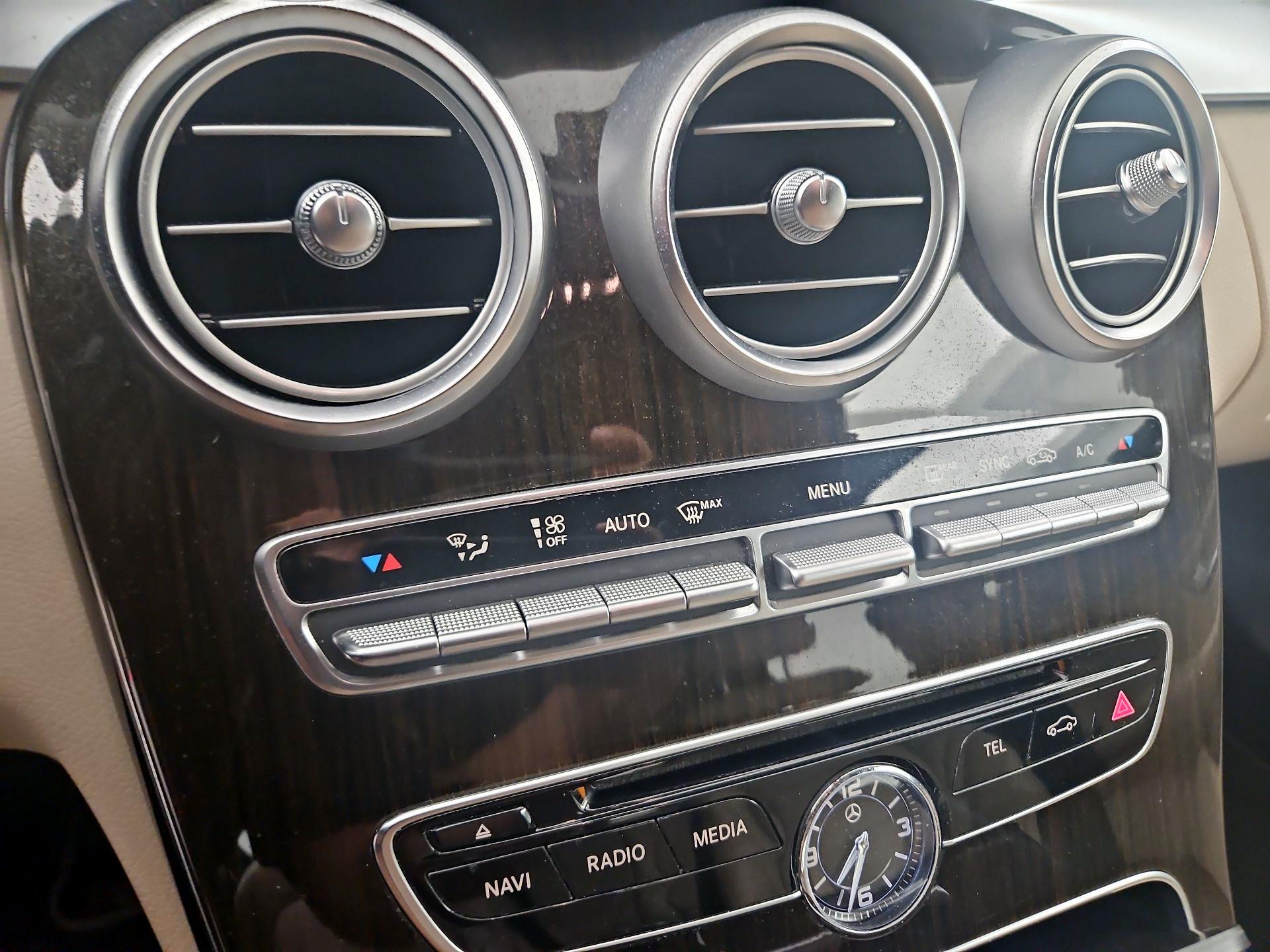 Thumbnail: 2018 Mercedes-Benz C-Class - 14