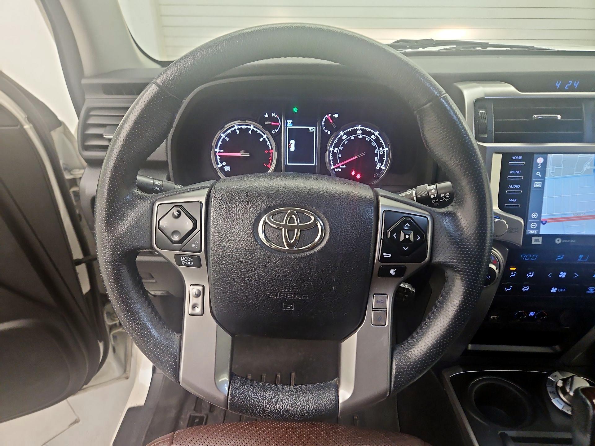 Thumbnail: 2020 Toyota 4Runner - 10