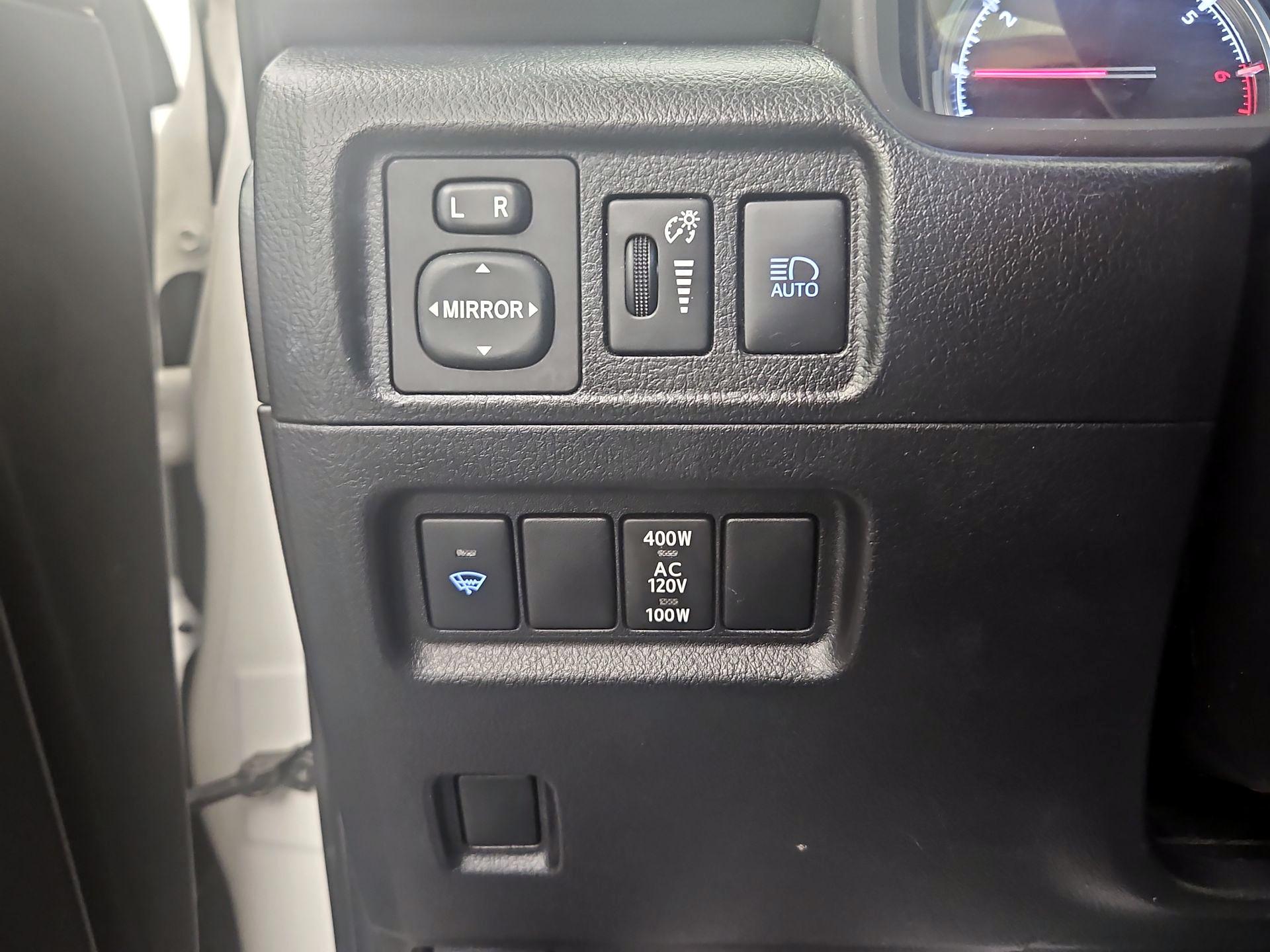 Thumbnail: 2020 Toyota 4Runner - 13