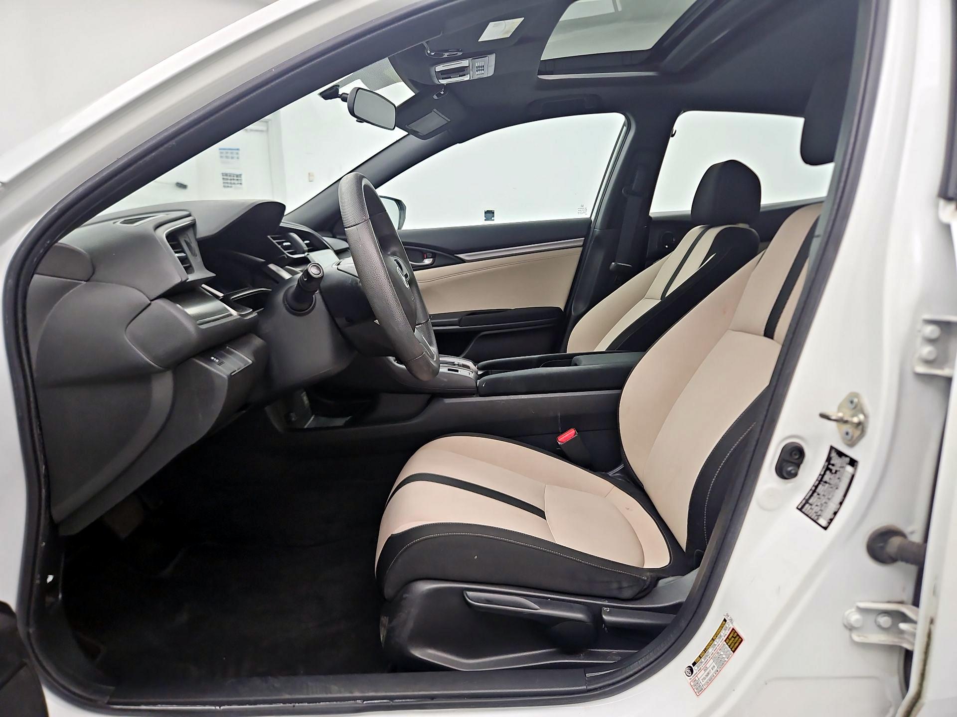 Thumbnail: 2017 Honda Civic - 11