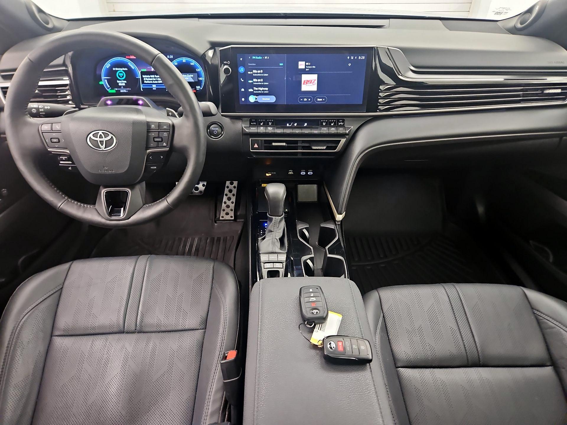 Thumbnail: 2025 Toyota Camry - 9