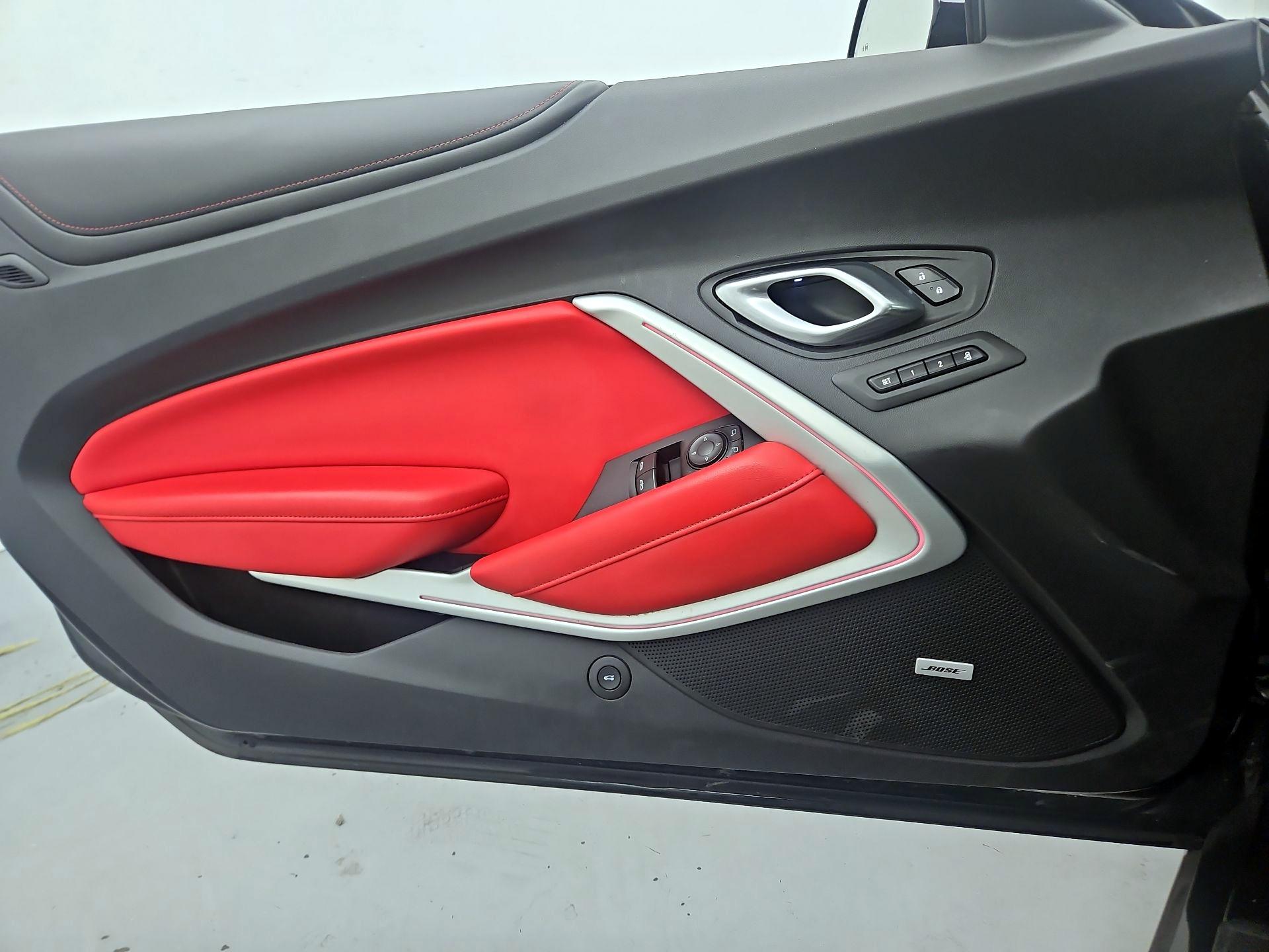 Thumbnail: 2022 Chevrolet Camaro - 12