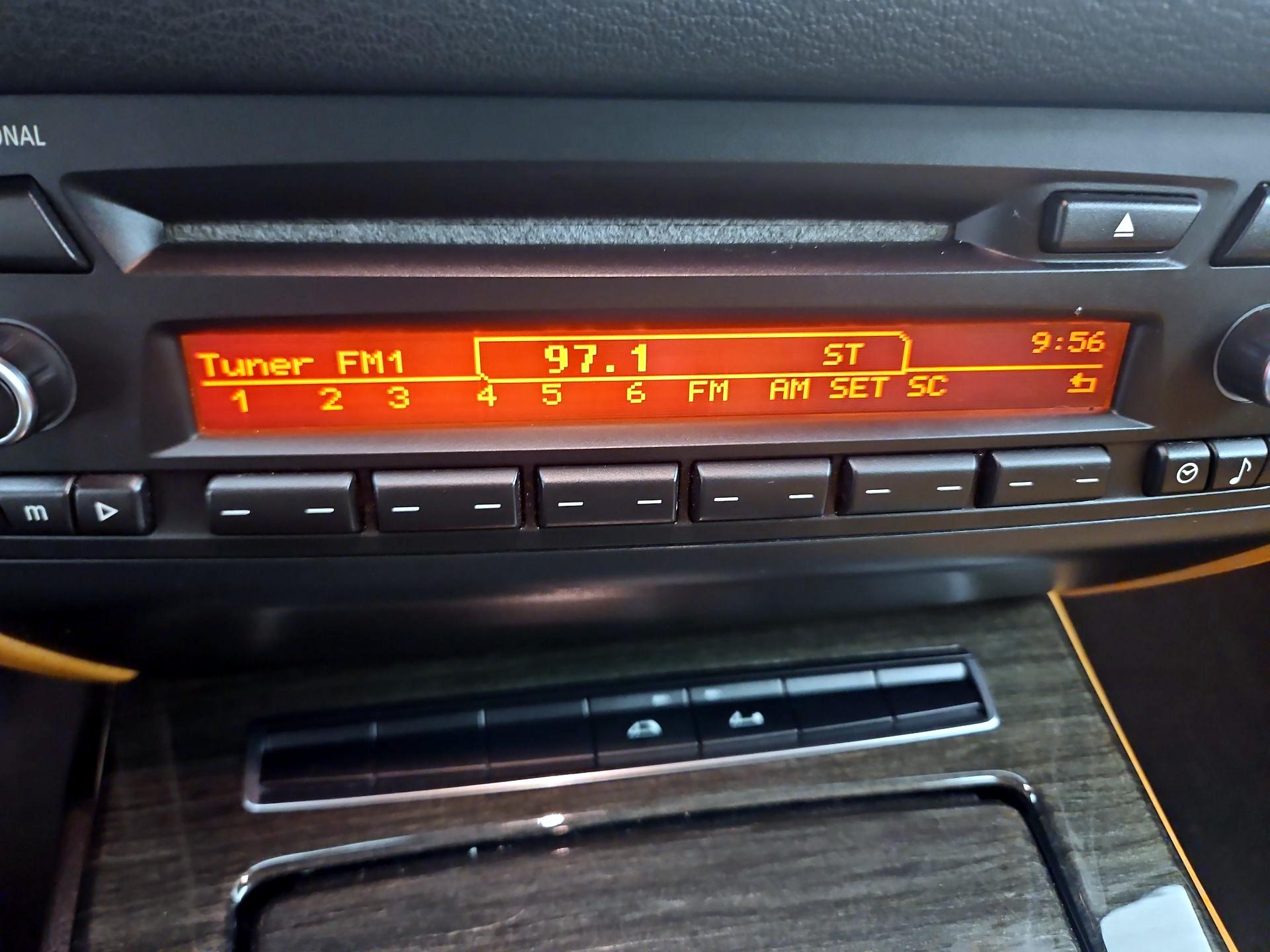 Thumbnail: 2014 BMW Z4 - 14