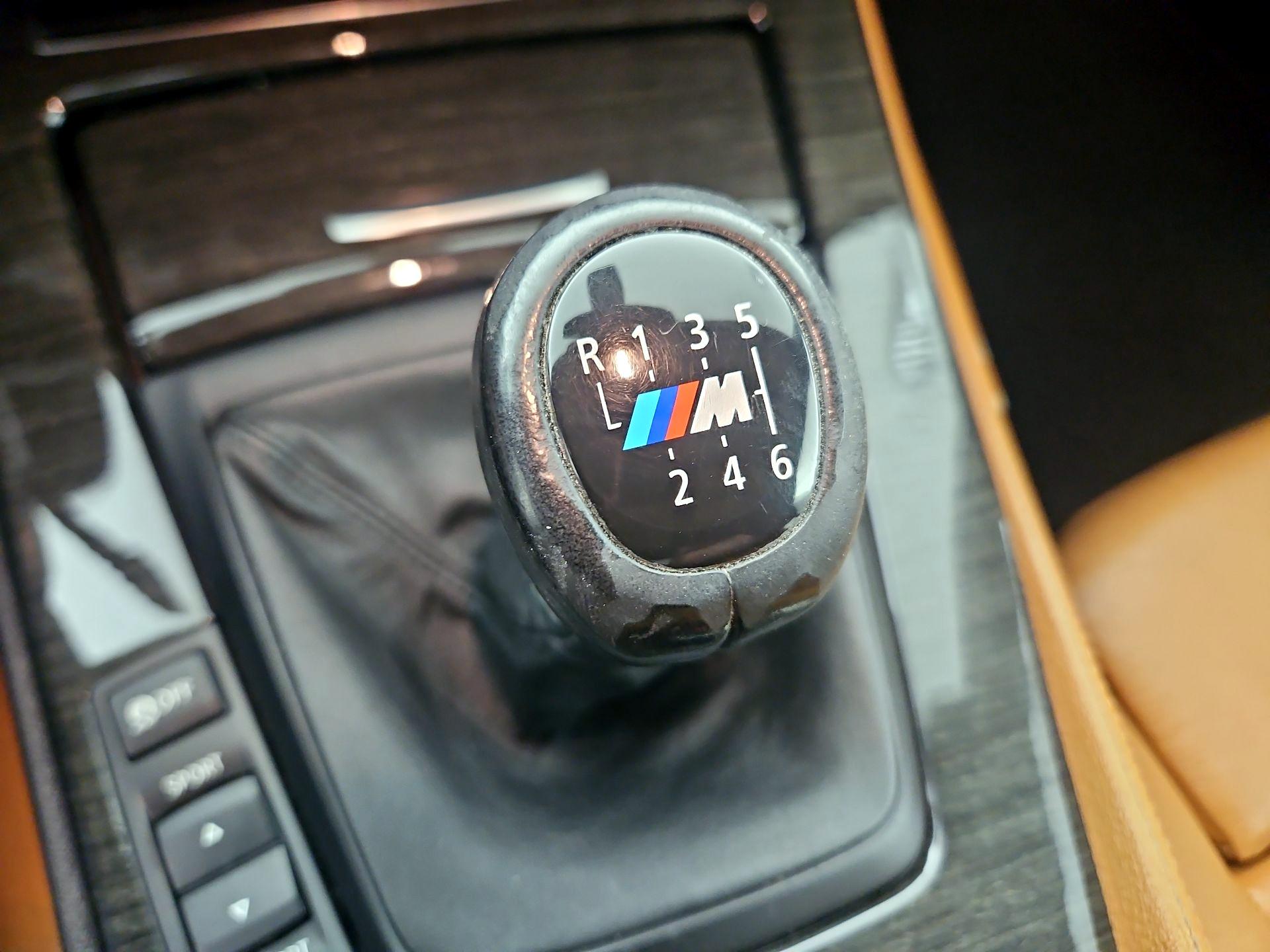 Thumbnail: 2014 BMW Z4 - 16