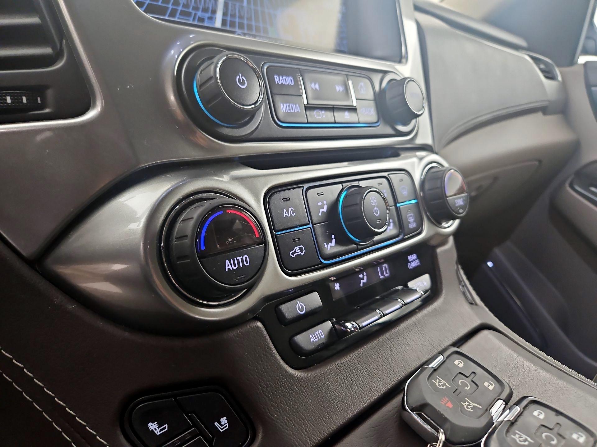 Thumbnail: 2020 Chevrolet Tahoe - 15