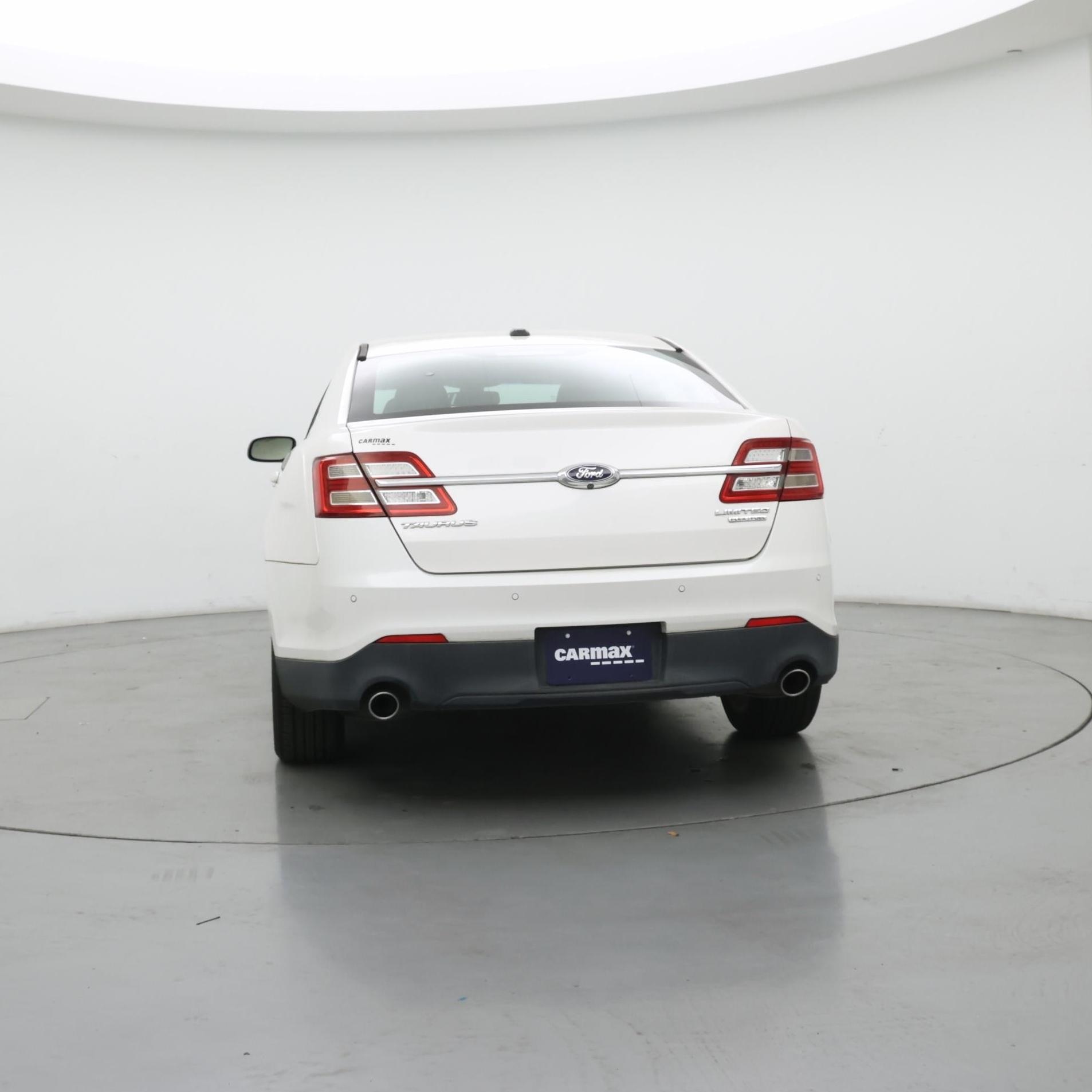 Thumbnail: 2015 Ford Taurus - 6