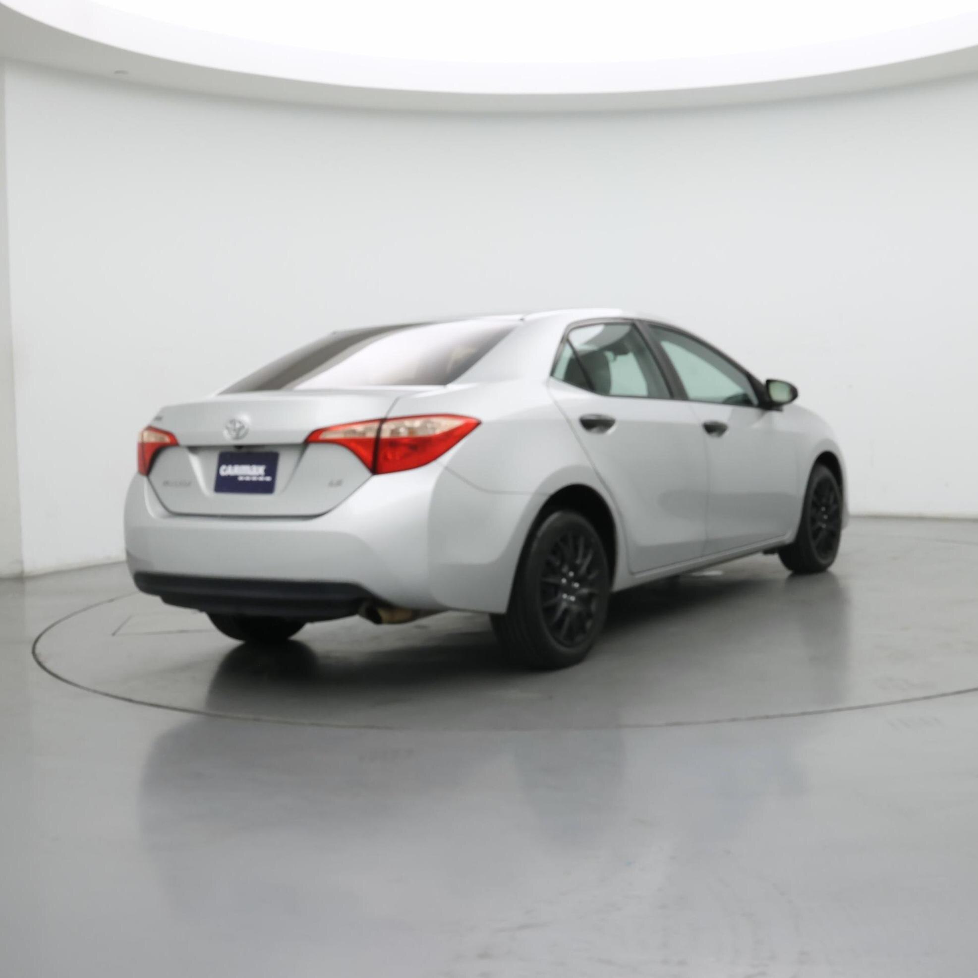 Thumbnail: 2017 Toyota Corolla - 8