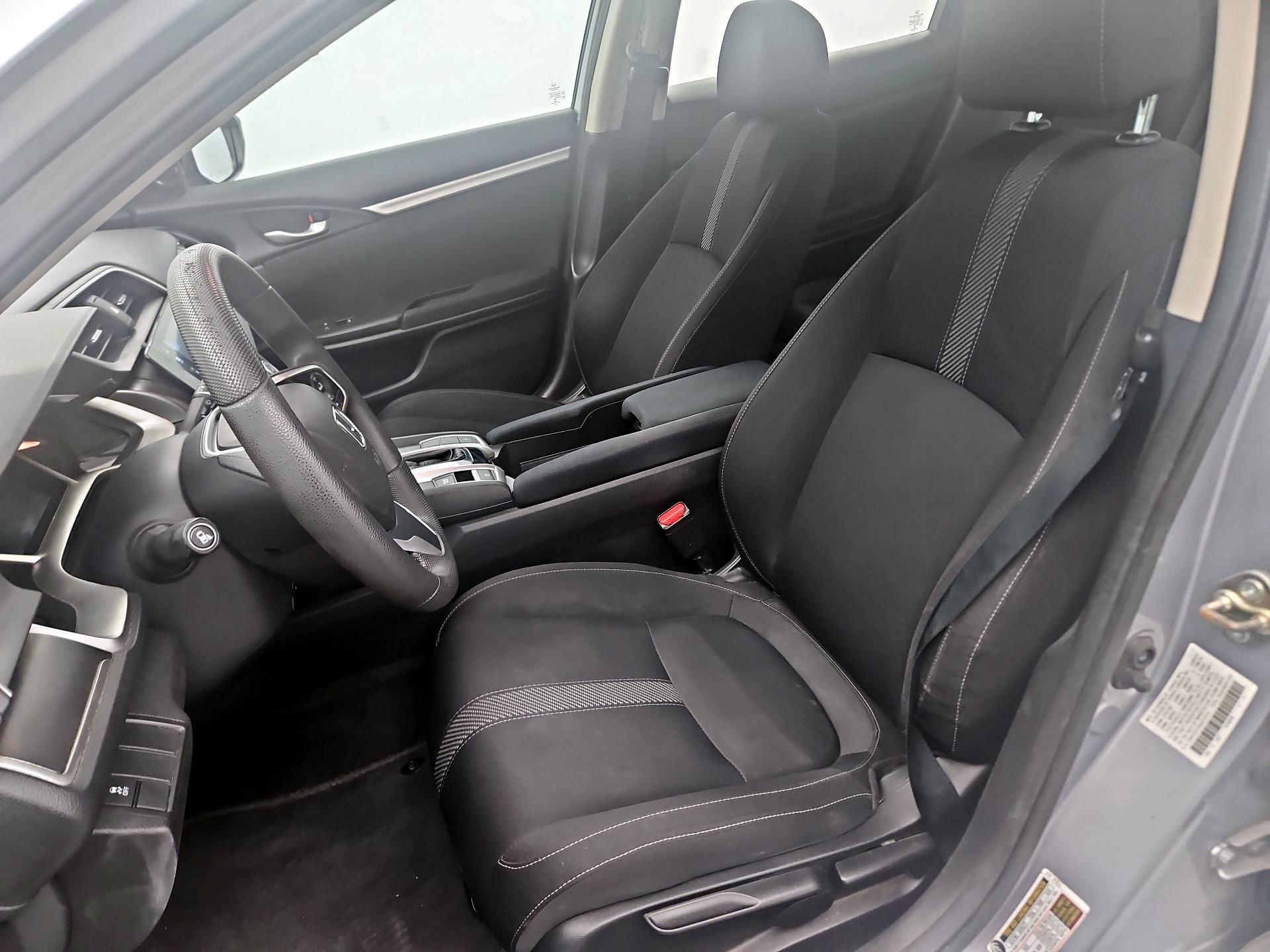 Thumbnail: 2016 Honda Civic - 11