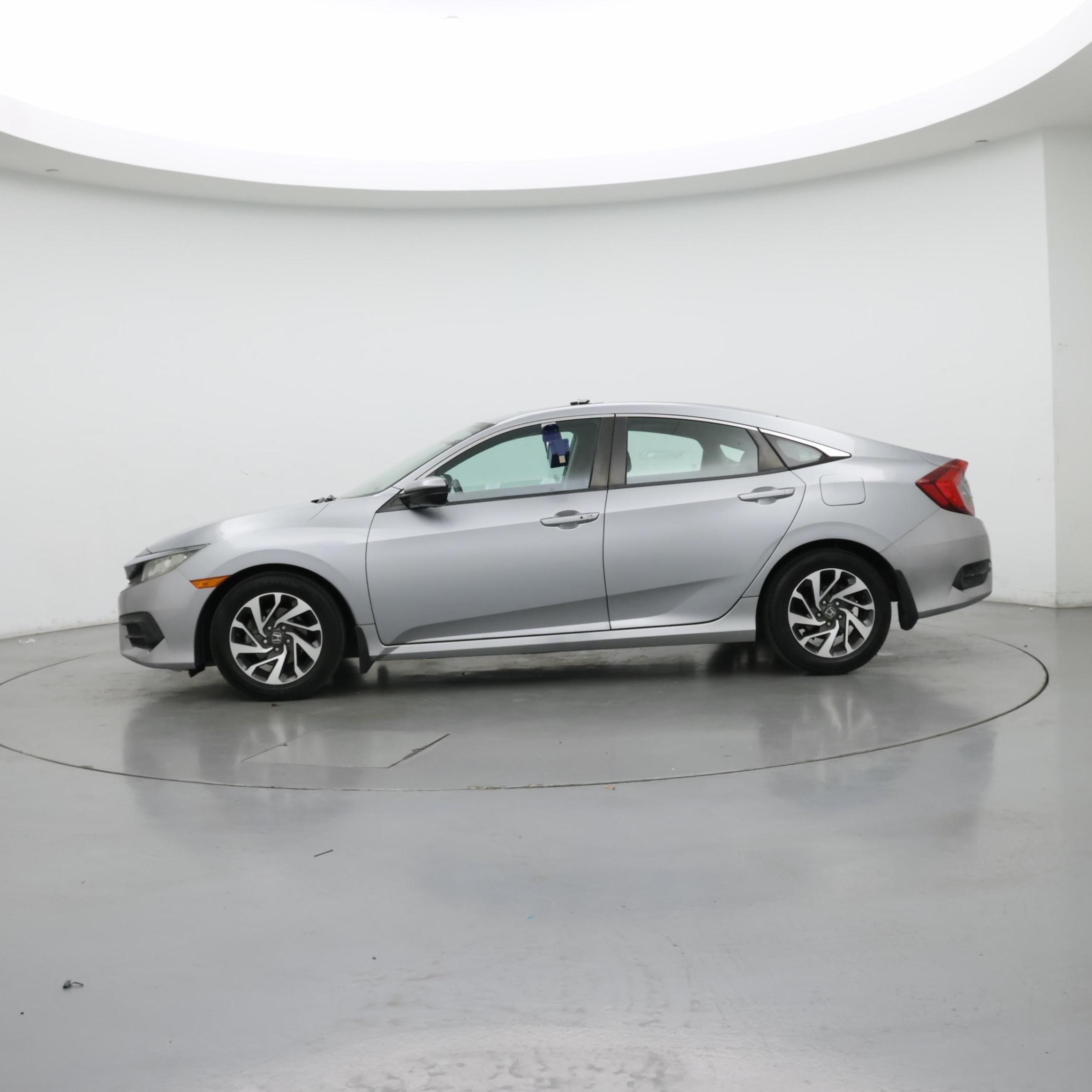 Thumbnail: 2016 Honda Civic - 3