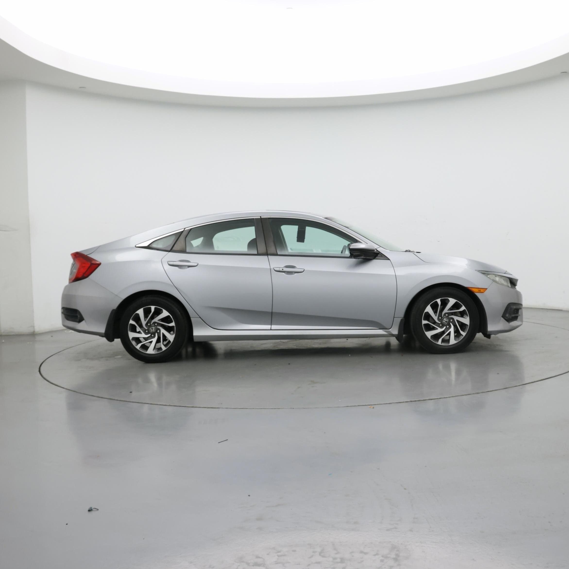 Thumbnail: 2016 Honda Civic - 7