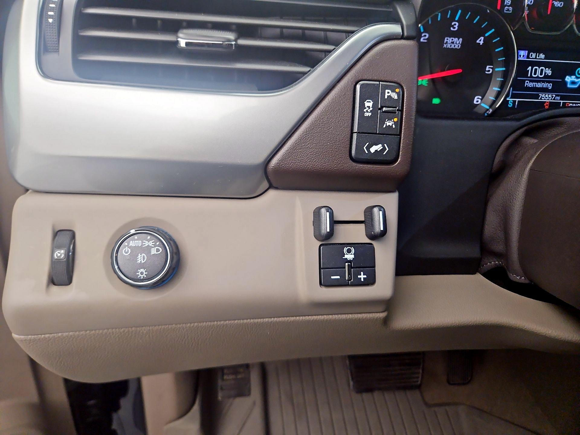 Thumbnail: 2020 Chevrolet Tahoe - 13