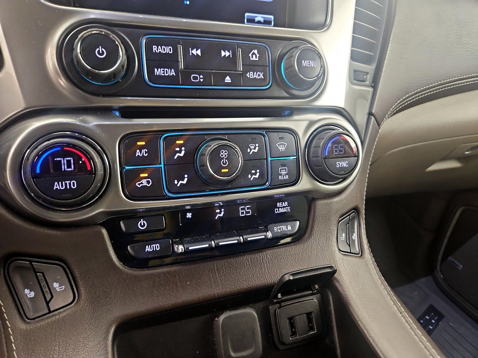 Thumbnail: 2020 Chevrolet Tahoe - 16