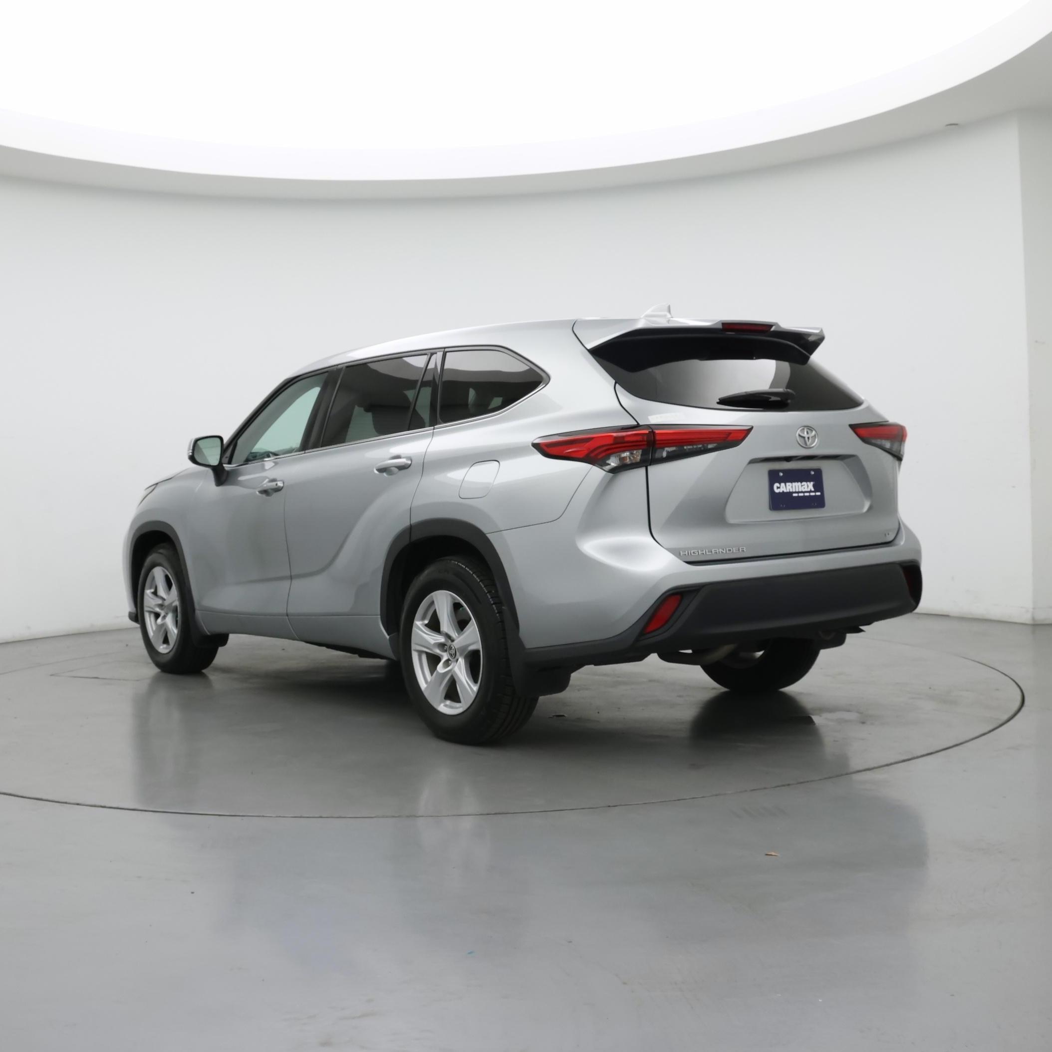 Thumbnail: 2020 Toyota Highlander - 2