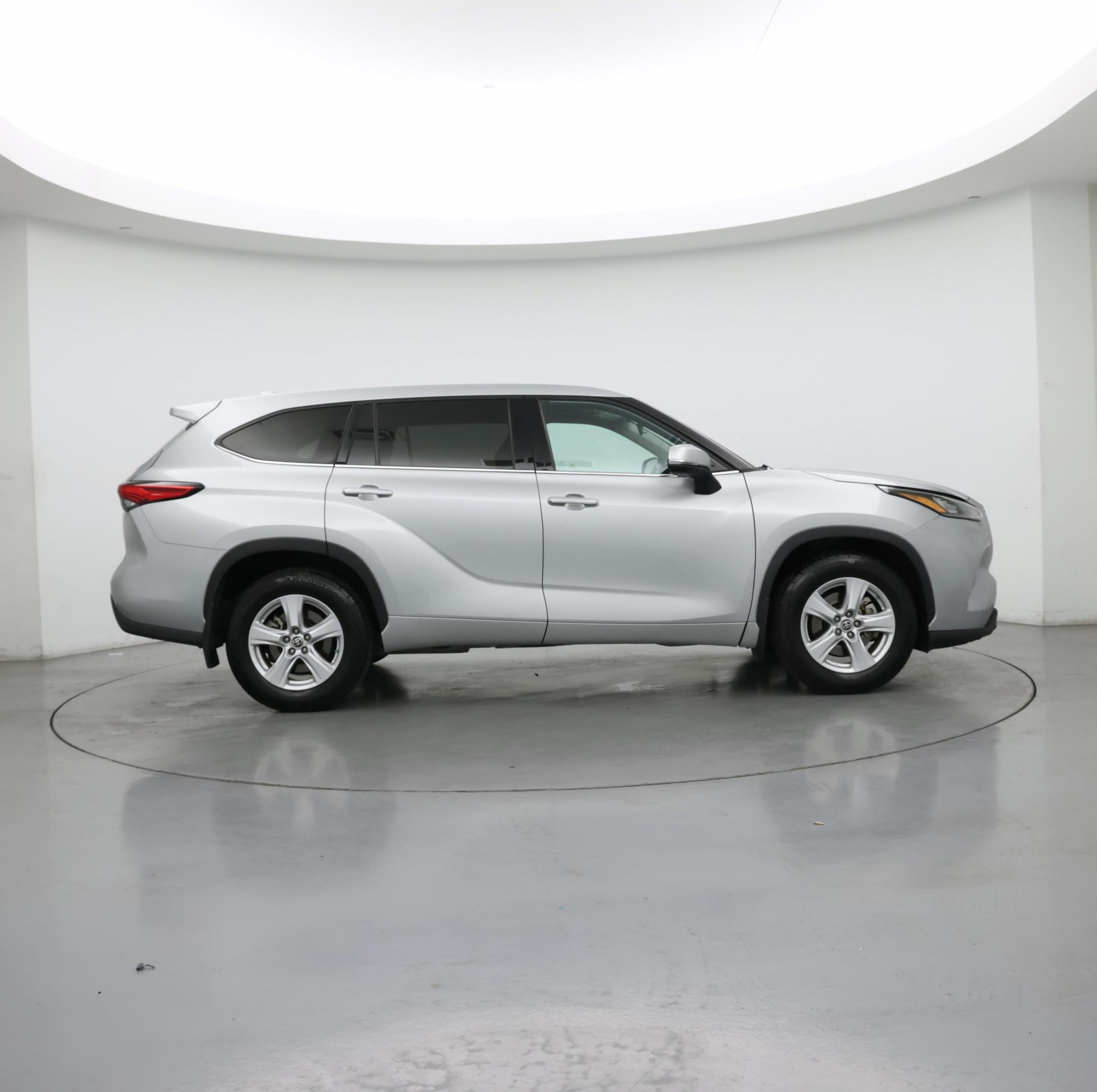 Thumbnail: 2020 Toyota Highlander - 7